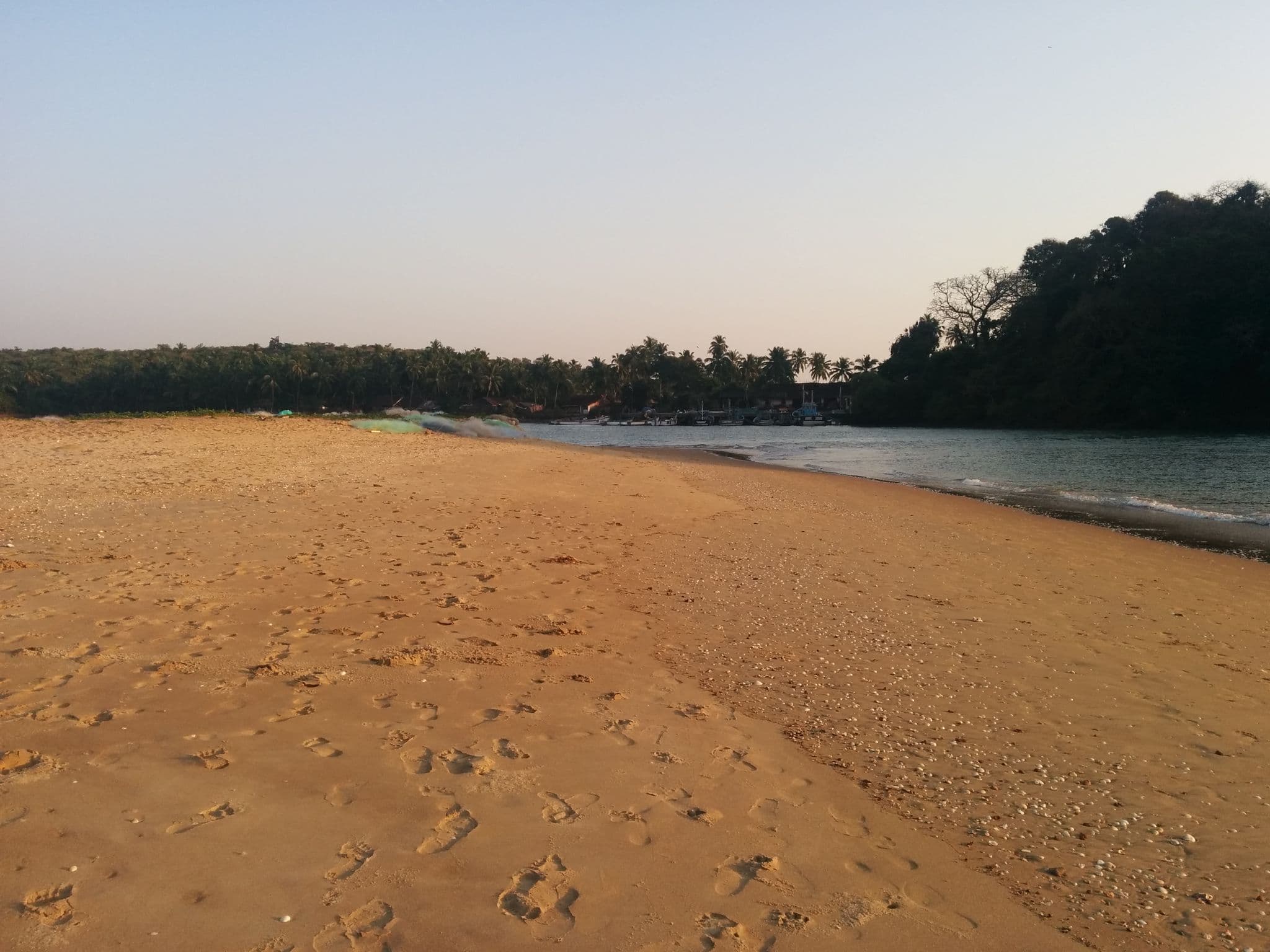 Street view near Exotic Cliff Stay, Canacona — © sashazykov (CC BY-SA · Mapillary)