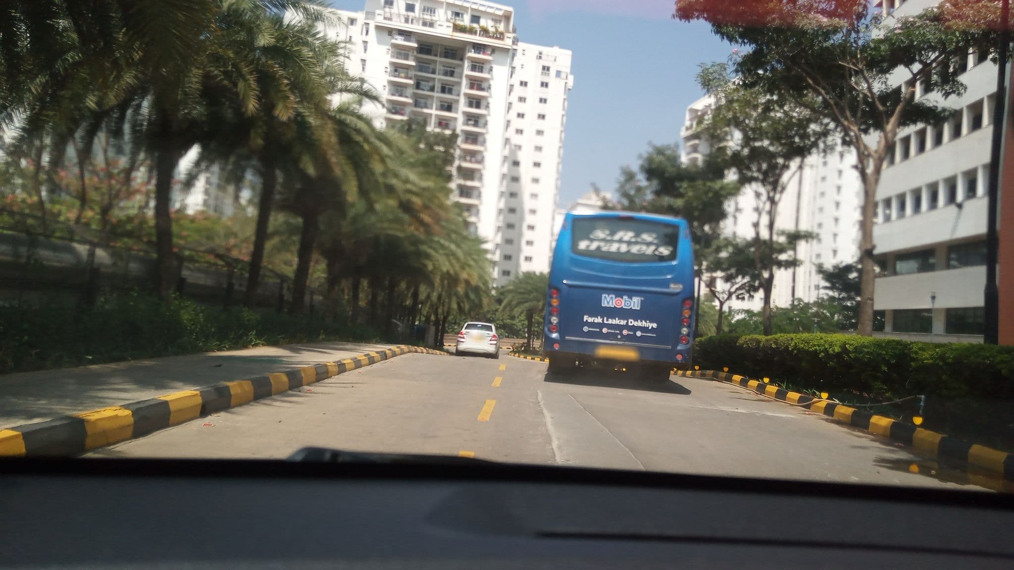 Street view near Crest Executive Suites, Hoskote — © pradeepbv (CC BY-SA · Mapillary)