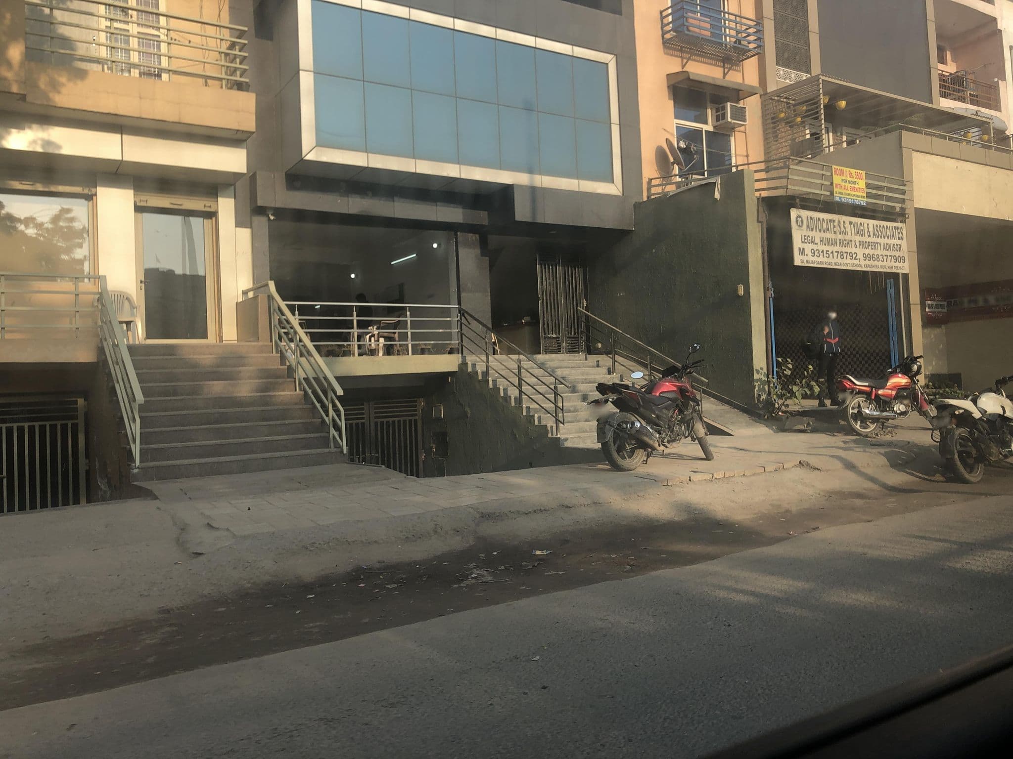 Street view near Hotel Arch Plaza, Kāpas Herd — © mapworm88 (CC BY-SA · Mapillary)