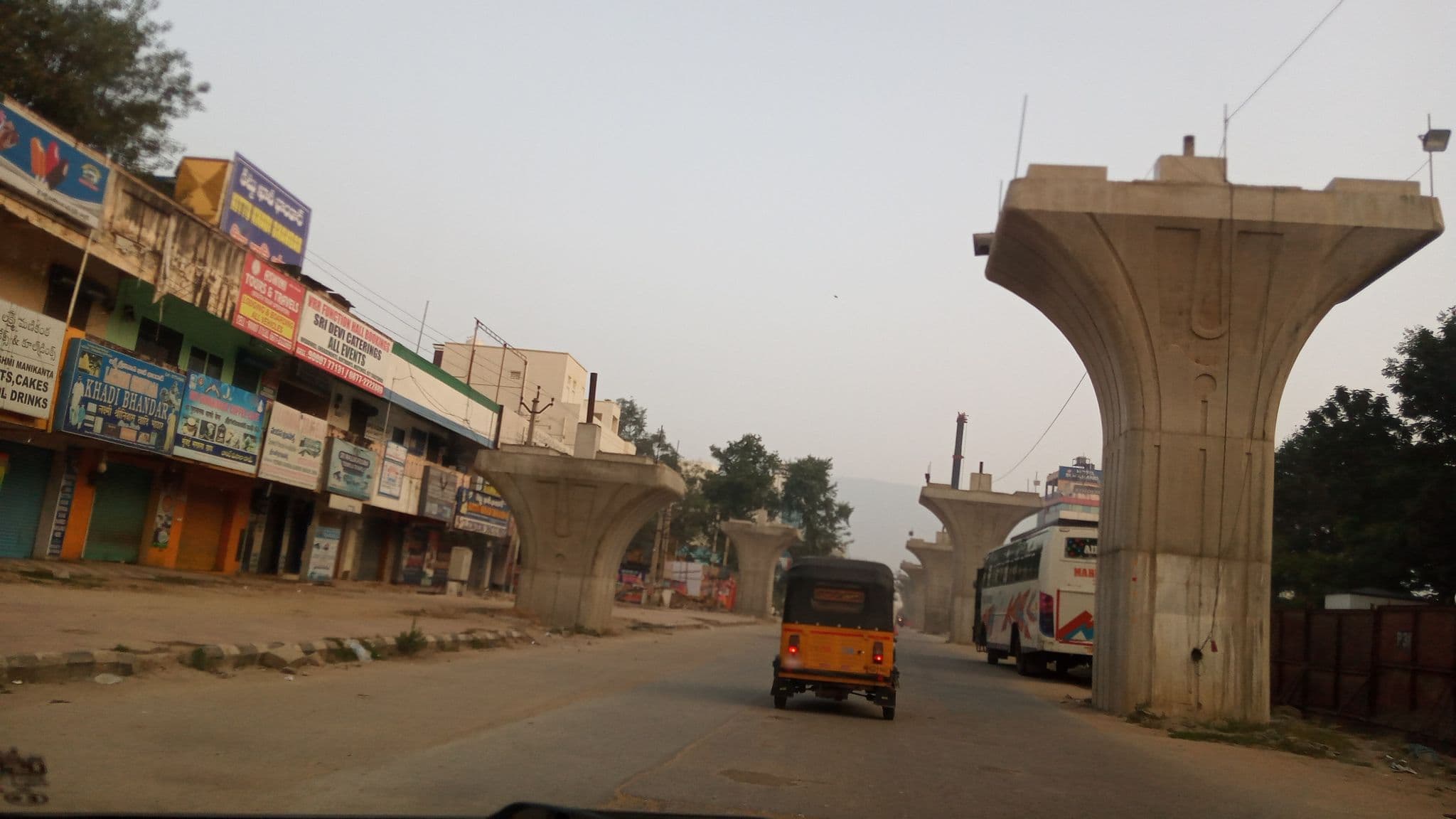Street view near Hotel Dhruvathara, Tirupati — © pradeepbv (CC BY-SA · Mapillary)