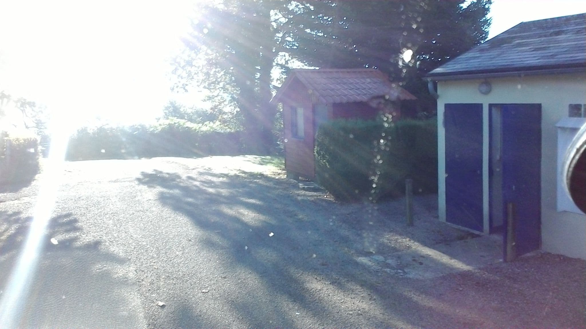 Street view near Camping municipal de Saint-Brisson, Saulieu — © mprins (CC BY-SA · Mapillary)