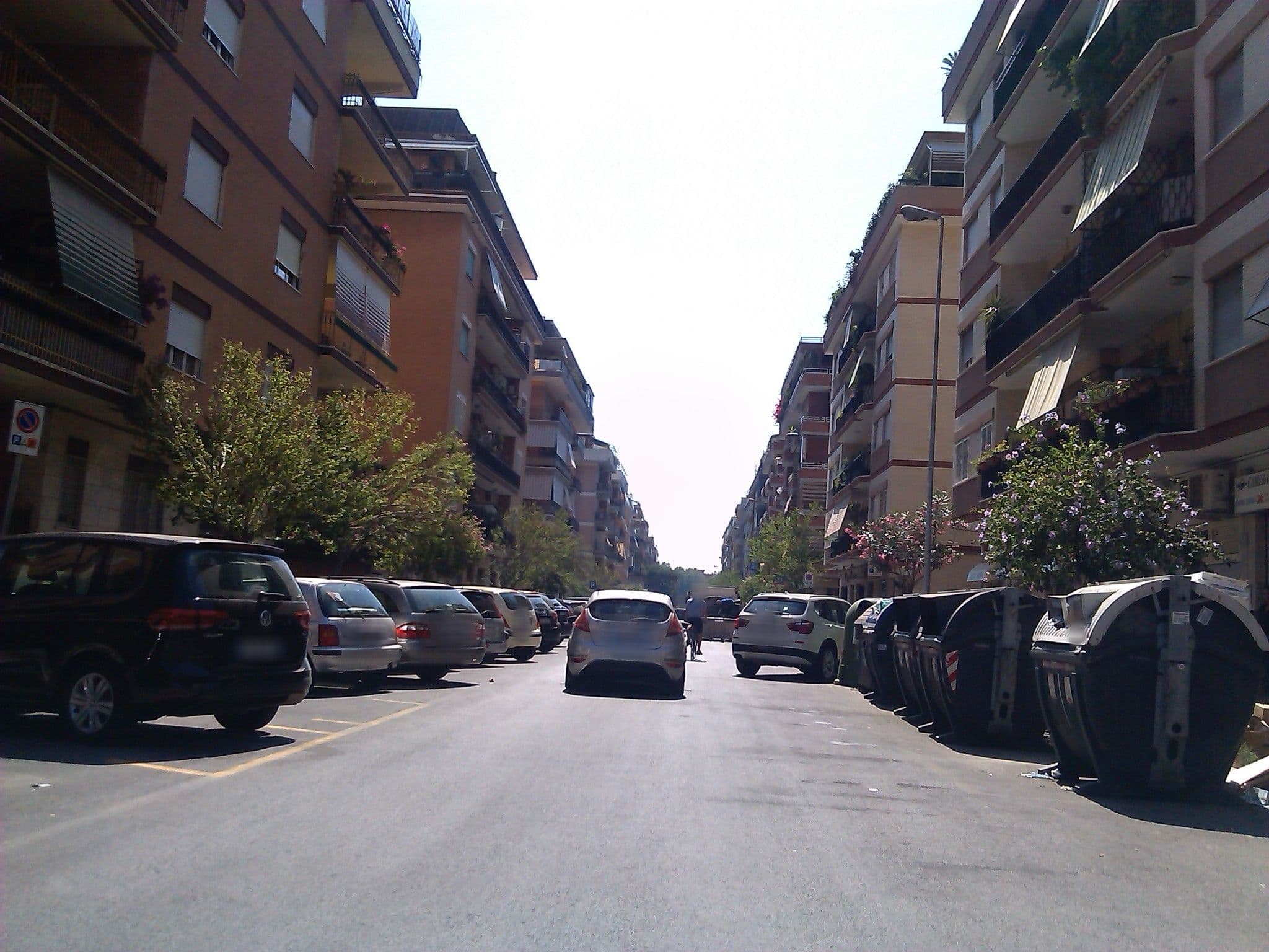 Street view near Tisserand Boutique & Apartment, Lido di Ostia — © changchun1 (CC BY-SA · Mapillary)