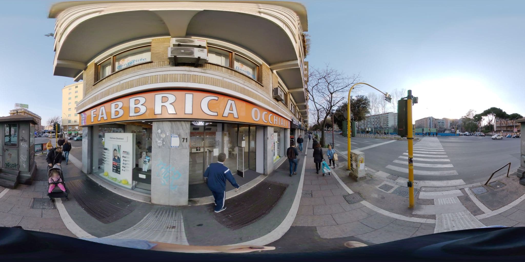 Street view near hotel brunella, Testaccio — © stefan-RolfsRom (CC BY-SA · Mapillary)