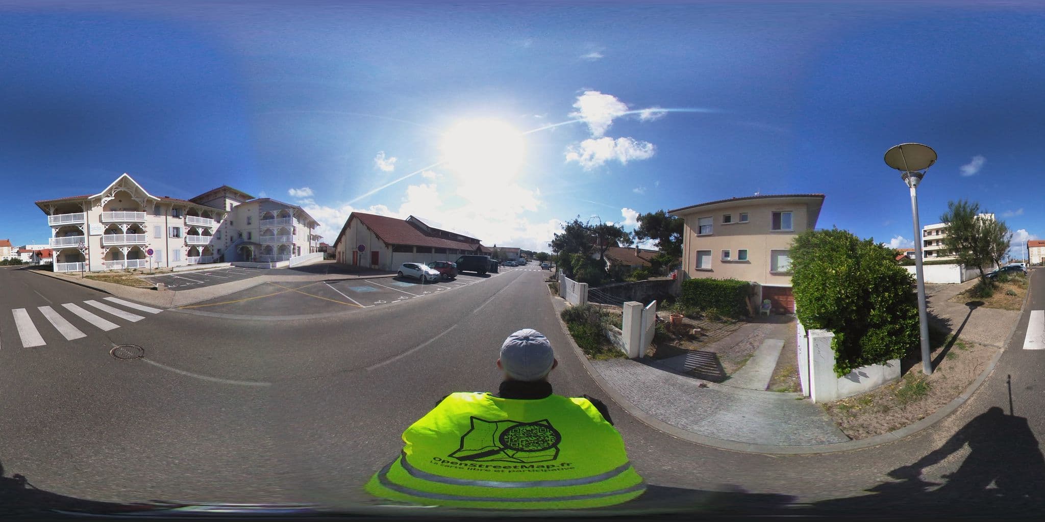 Street view near Résidence Goélia Le Marché de La Plage, Mimizan — © ev1velodyssee (CC BY-SA · Mapillary)