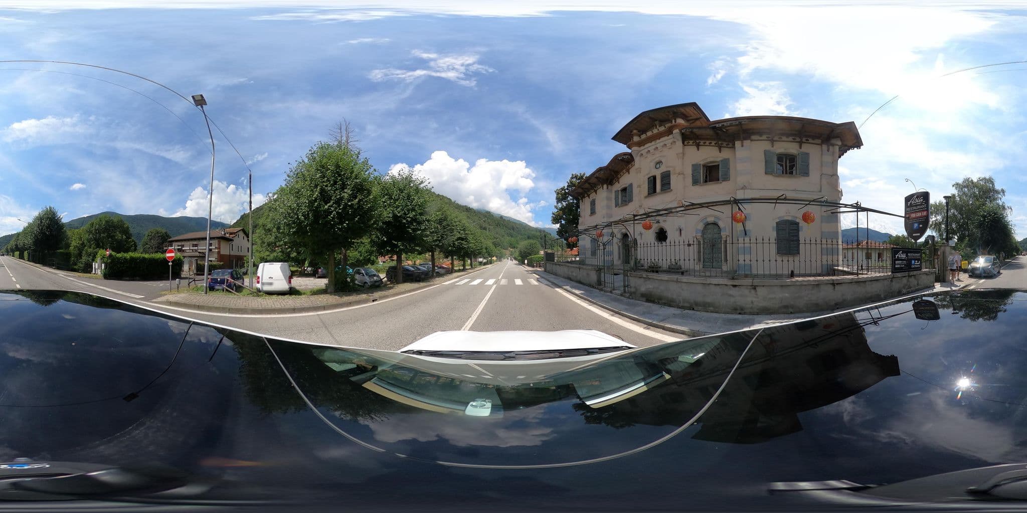 Street view near Villa Margherita, Cannobio — © peterleth (CC BY-SA · Mapillary)