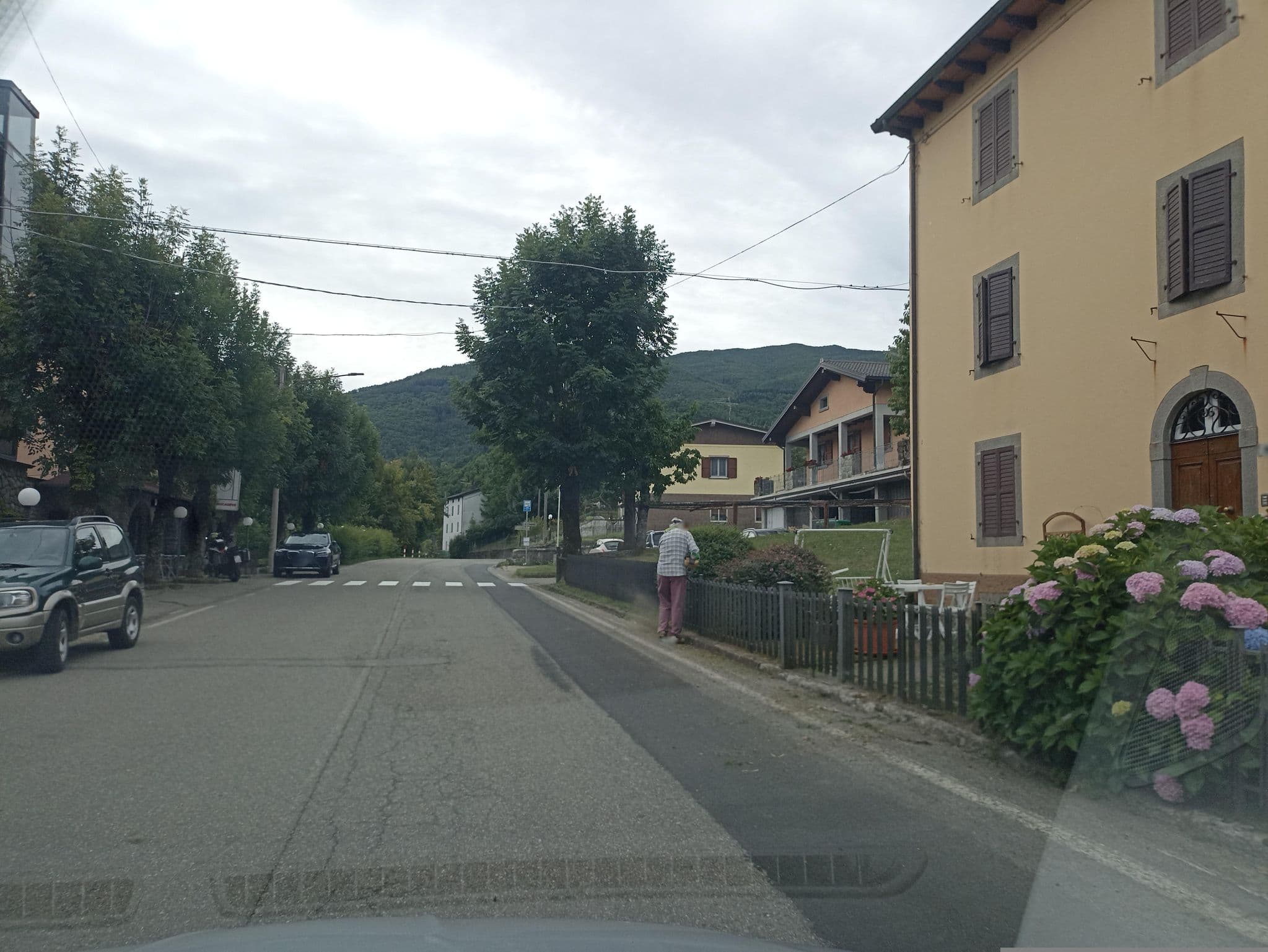 Street view near Albergo Bucaneve di Bagatti Pietro e C., Sestola — © massic80 (CC BY-SA · Mapillary)