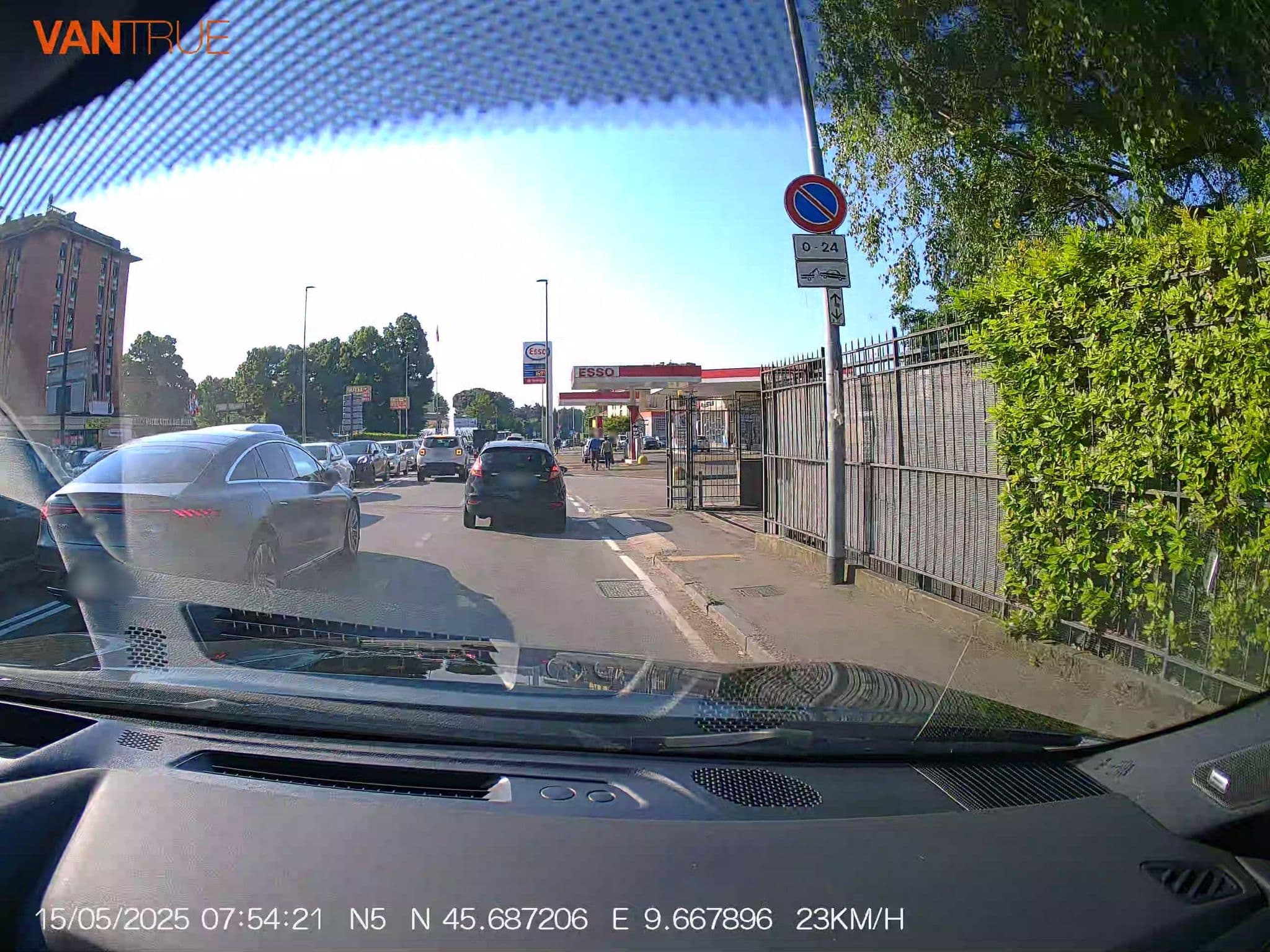Street view near Teddy's House, Bergamo — © renaultgt (CC BY-SA · Mapillary)
