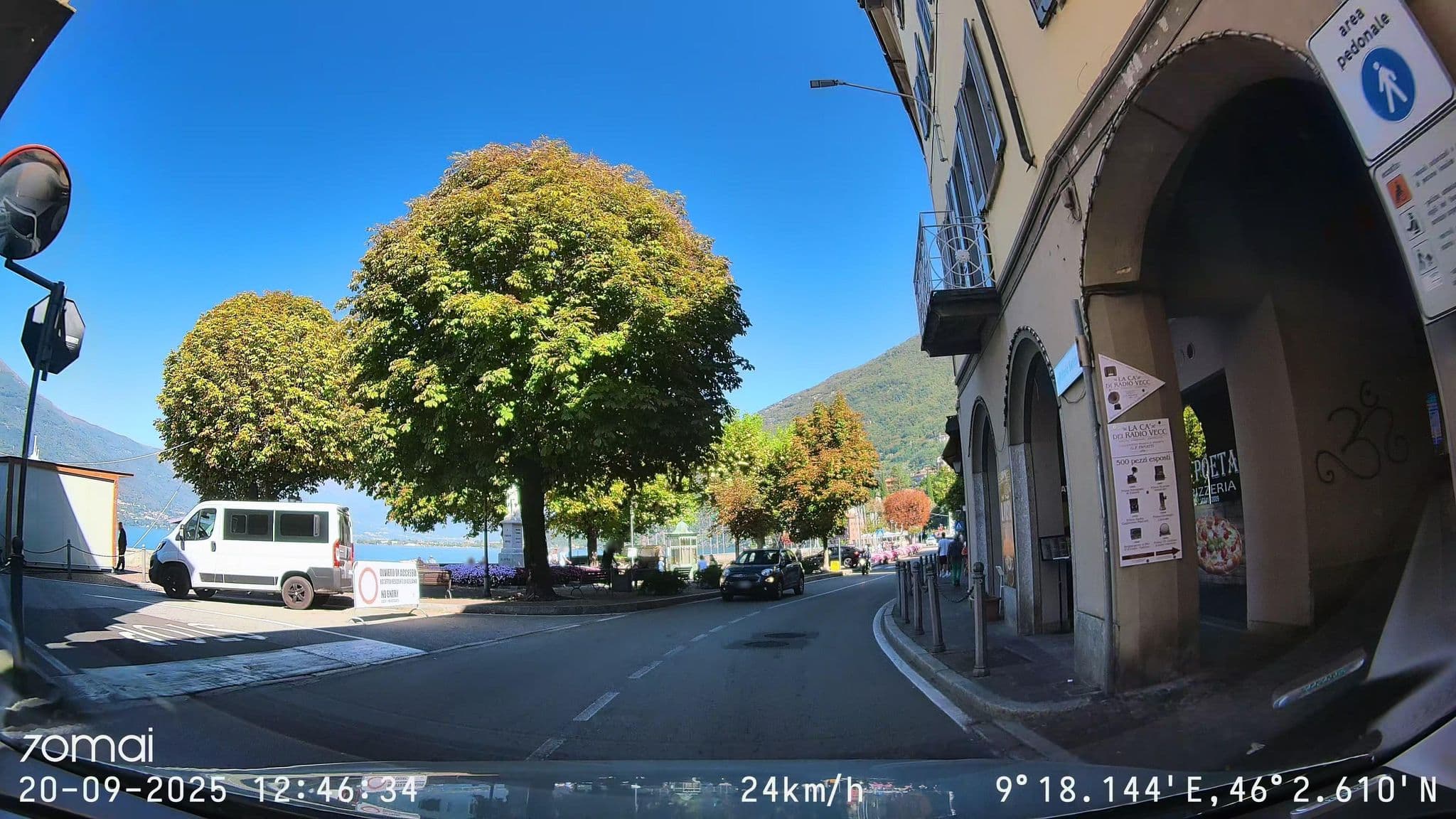 Street view near Fall In Love with Como Lake, Bellano — © doriel (CC BY-SA · Mapillary)