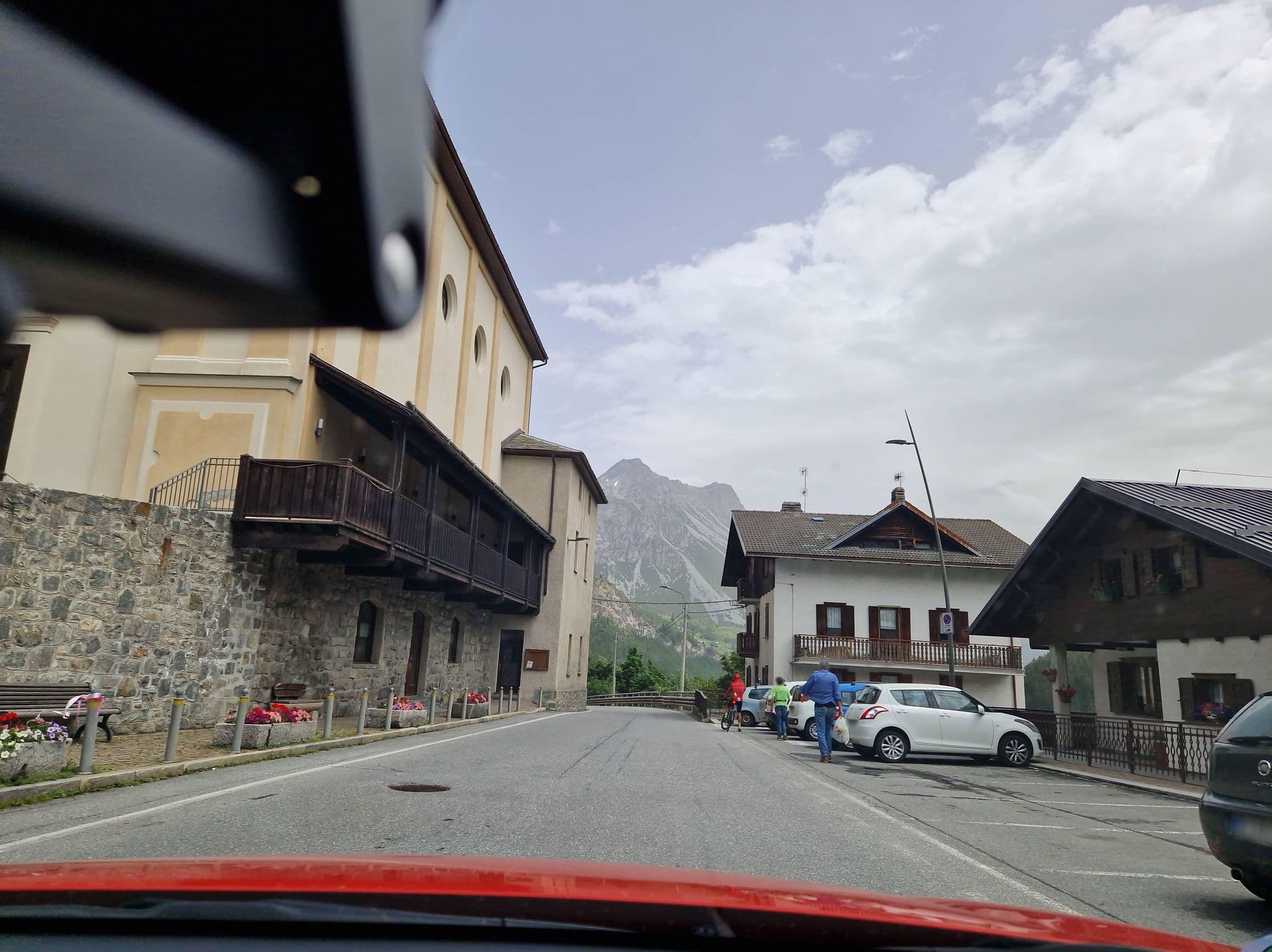 Street view near Suite 407, Isolaccia — © mcliquid (CC BY-SA · Mapillary)