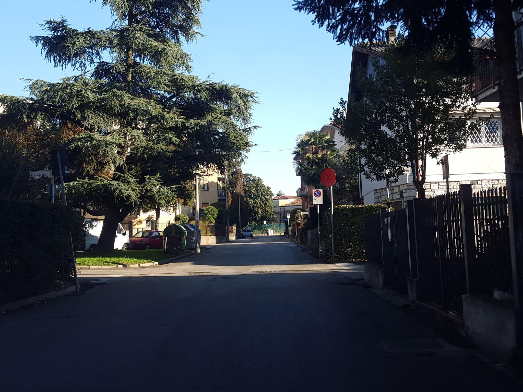 Street view near Desconexion, Vicenza — © lucamenini (CC BY-SA · Mapillary)