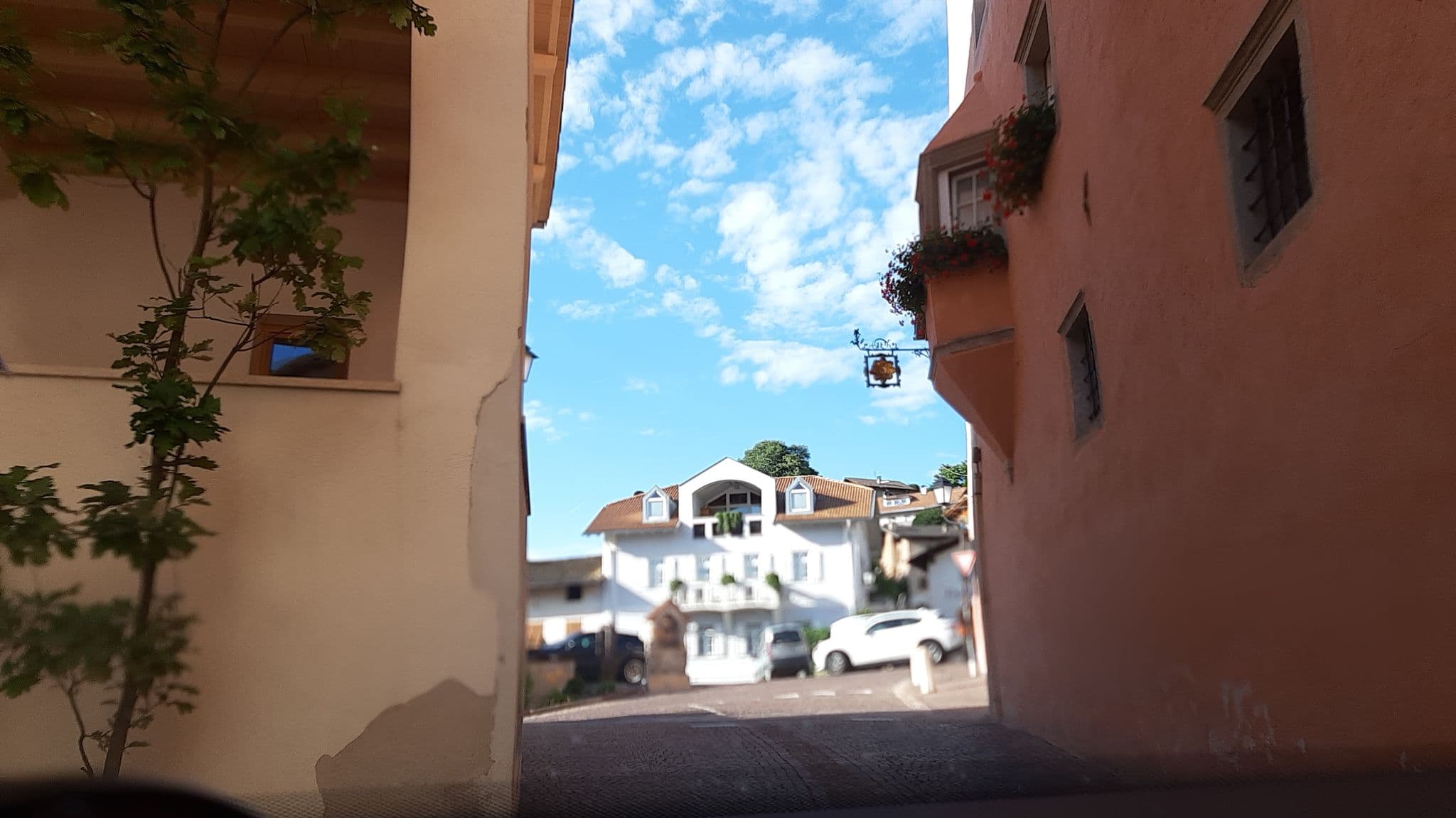 Street view near Garni Amplatz, Ora — © lucadelu (CC BY-SA · Mapillary)