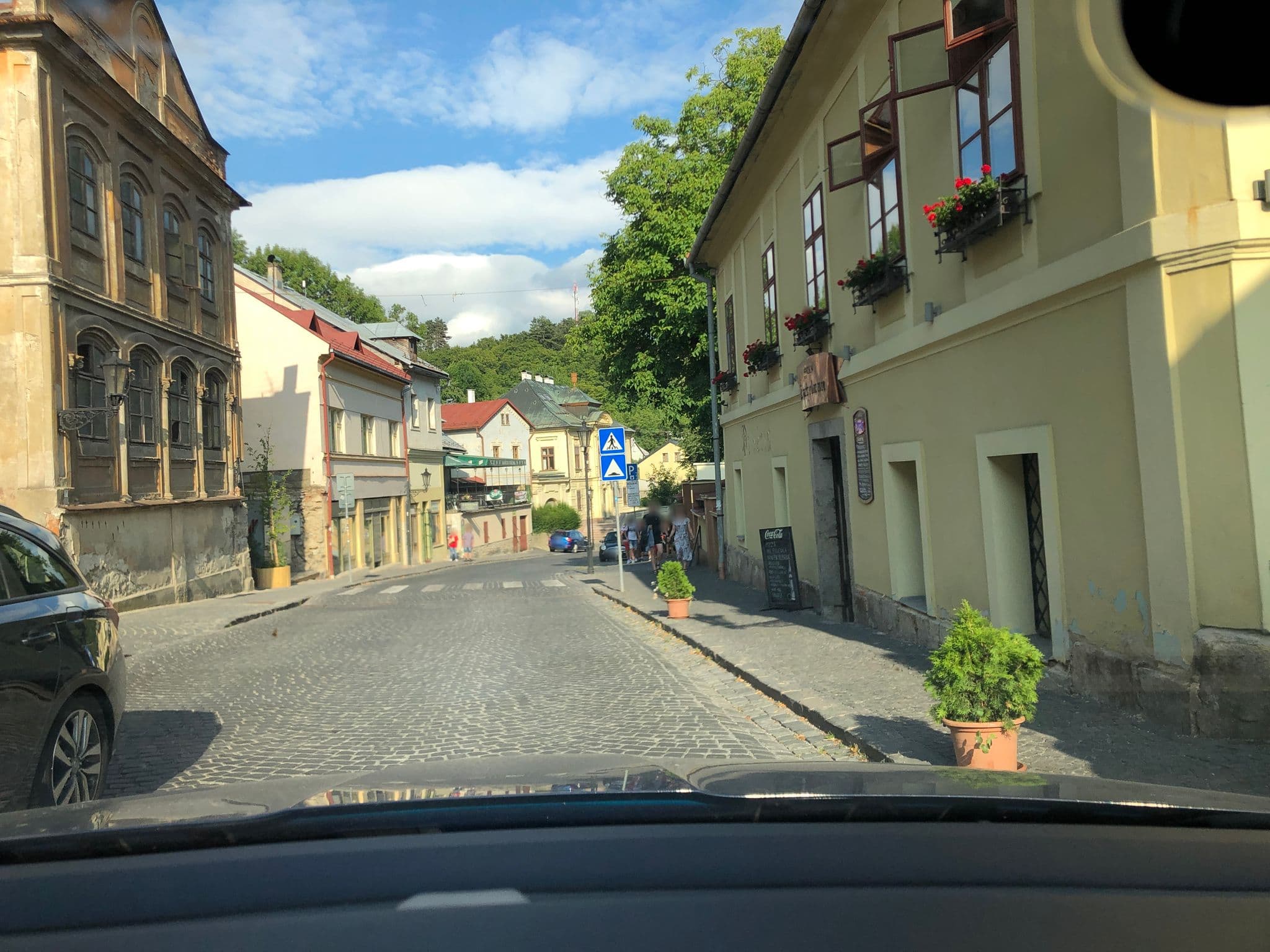 Street view near Salamander, Banská Štiavnica — © atze777 (CC BY-SA · Mapillary)