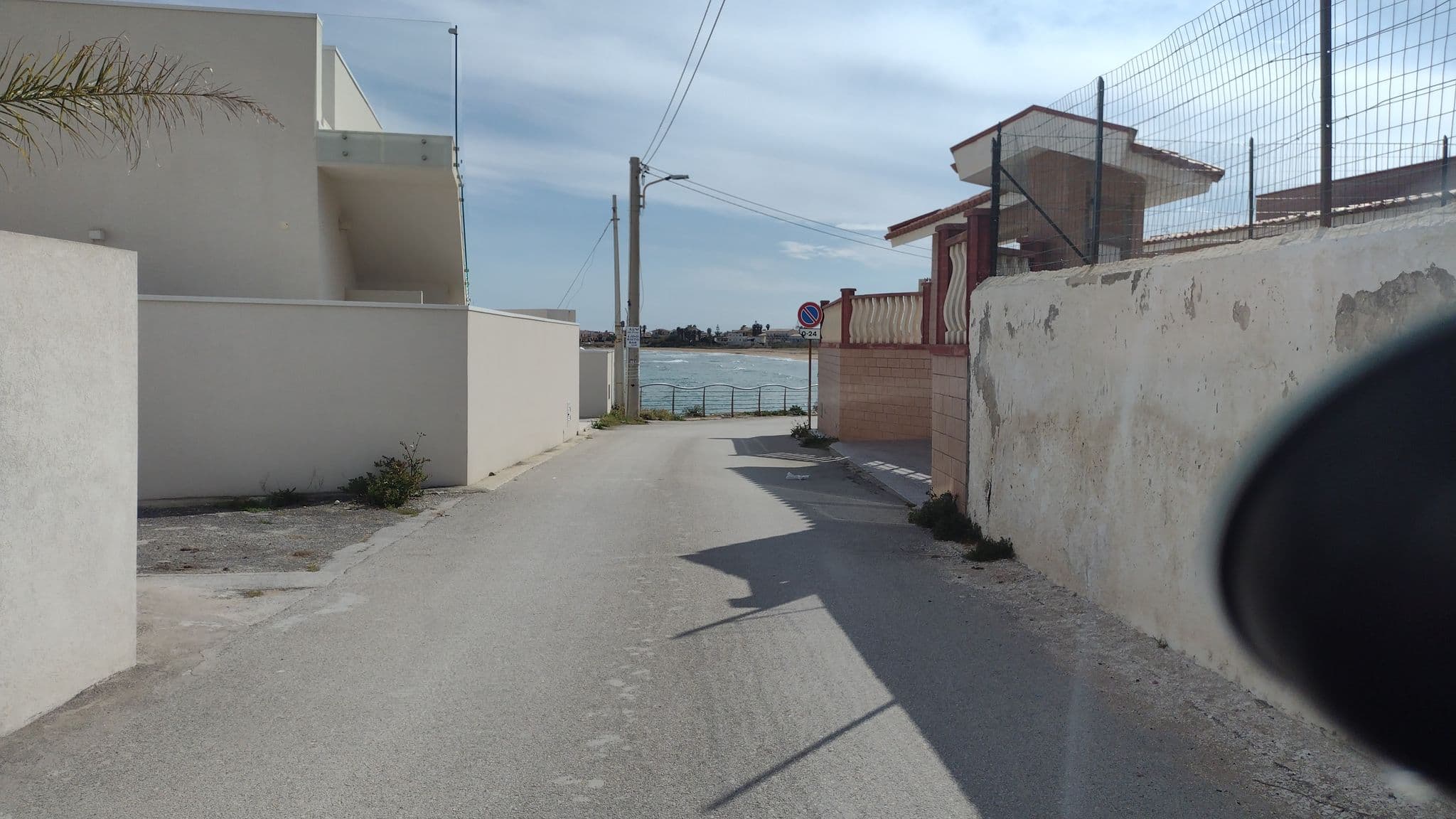 Street view near Onde di Sicilia, Avola — © notobiene (CC BY-SA · Mapillary)