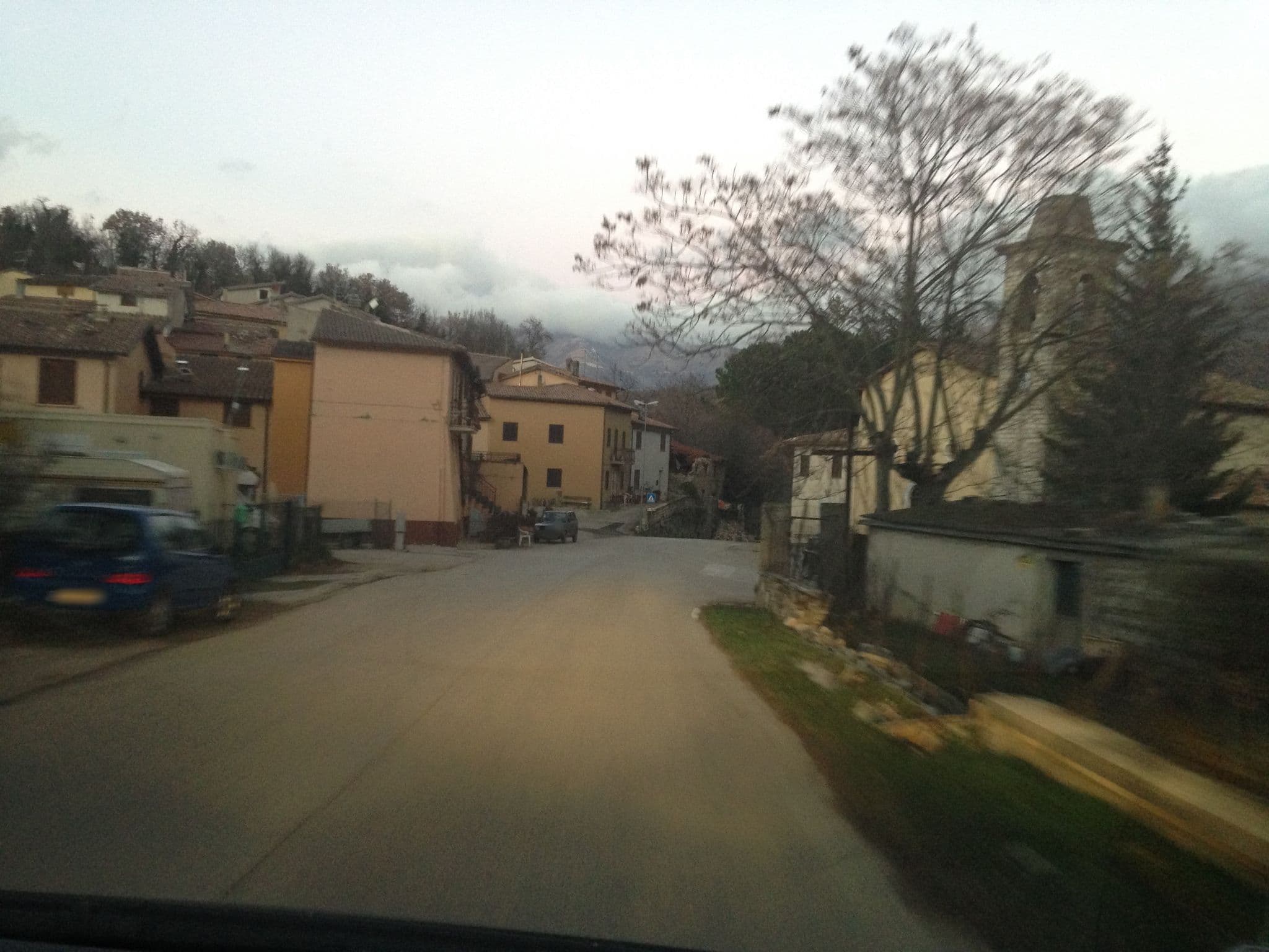 Street view near Affittacamere Savelli di Norcia, Norcia — © kymolos (CC BY-SA · Mapillary)