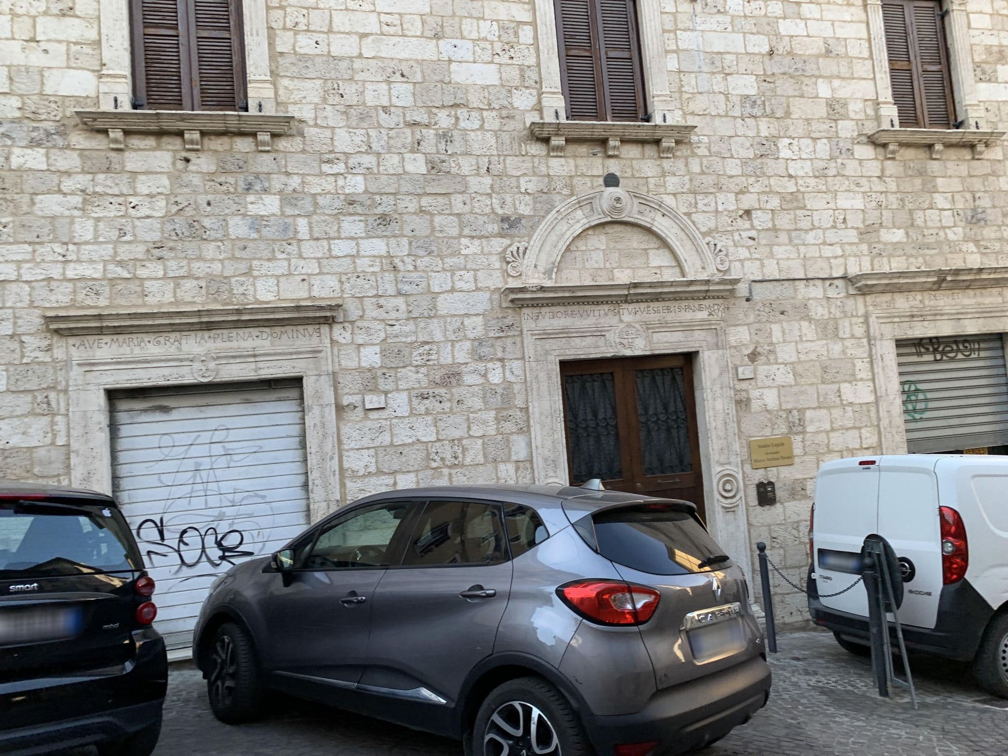 Street view near Il Giardino Segreto, Ascoli Piceno — © robot8a (CC BY-SA · Mapillary)