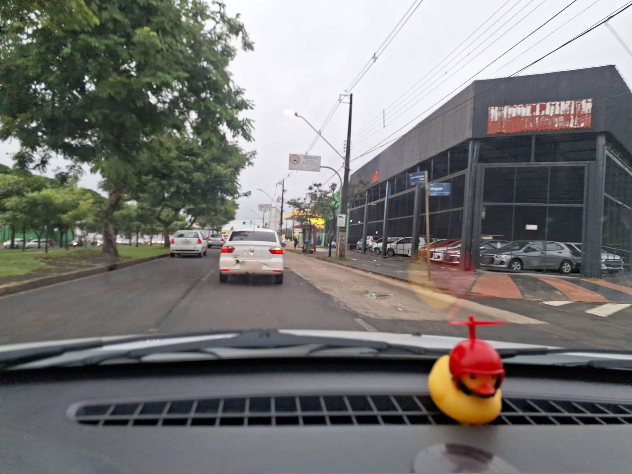 Street view near Pissoloto Resort Hotel Sertanopolis, Londrina — © MariaLuiza24 (CC BY-SA · Mapillary)