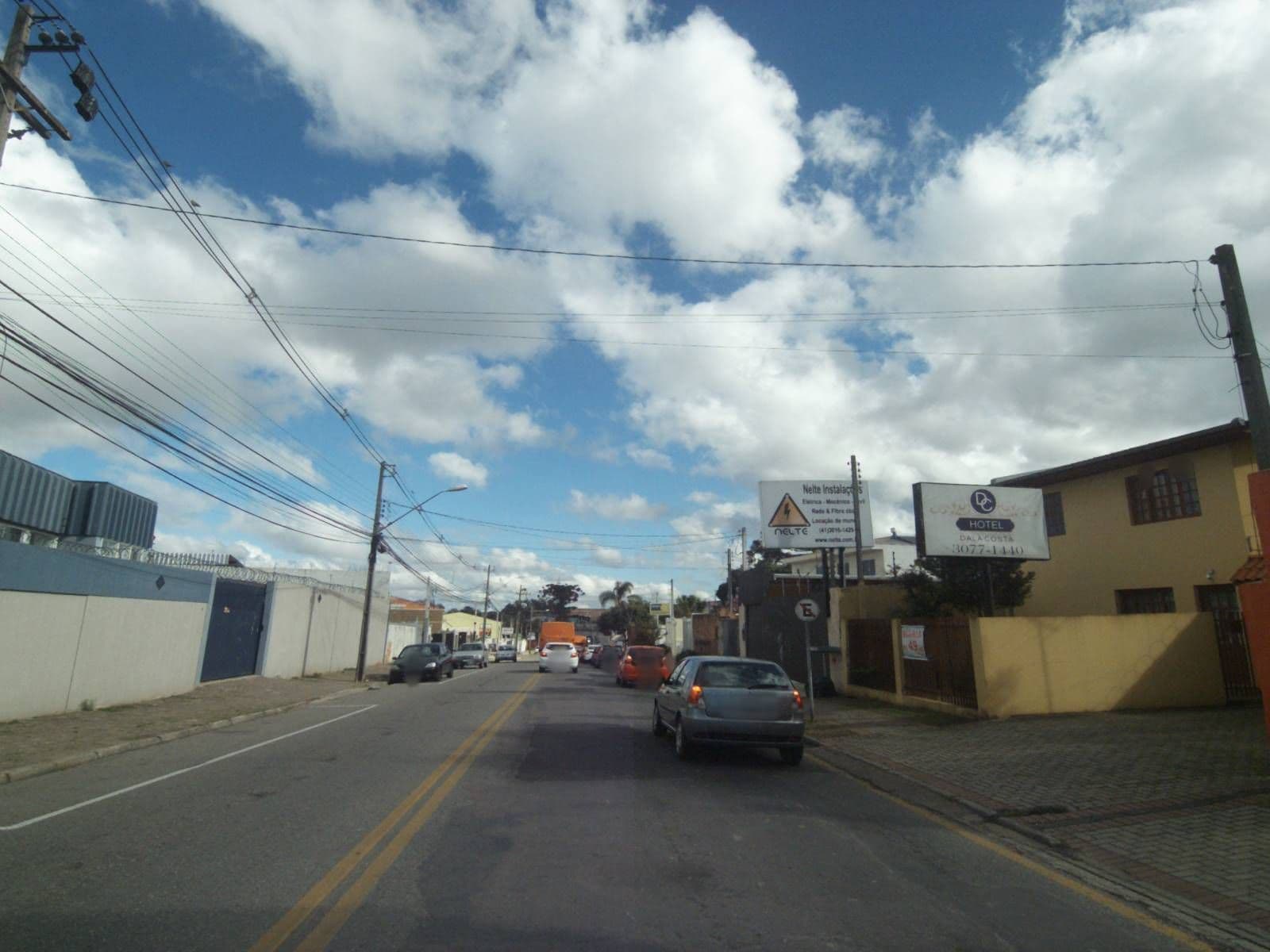 Street view near Hotel Dalla Costa, São José dos Pinhais — © projevias (CC BY-SA · Mapillary)