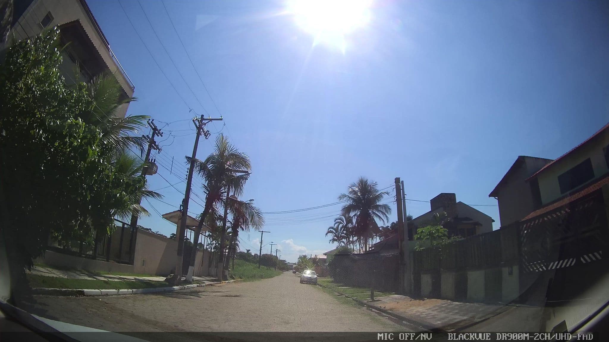 Street view near Pousada Vitória Régia - Praia, Peruíbe — © marciosampaio (CC BY-SA · Mapillary)