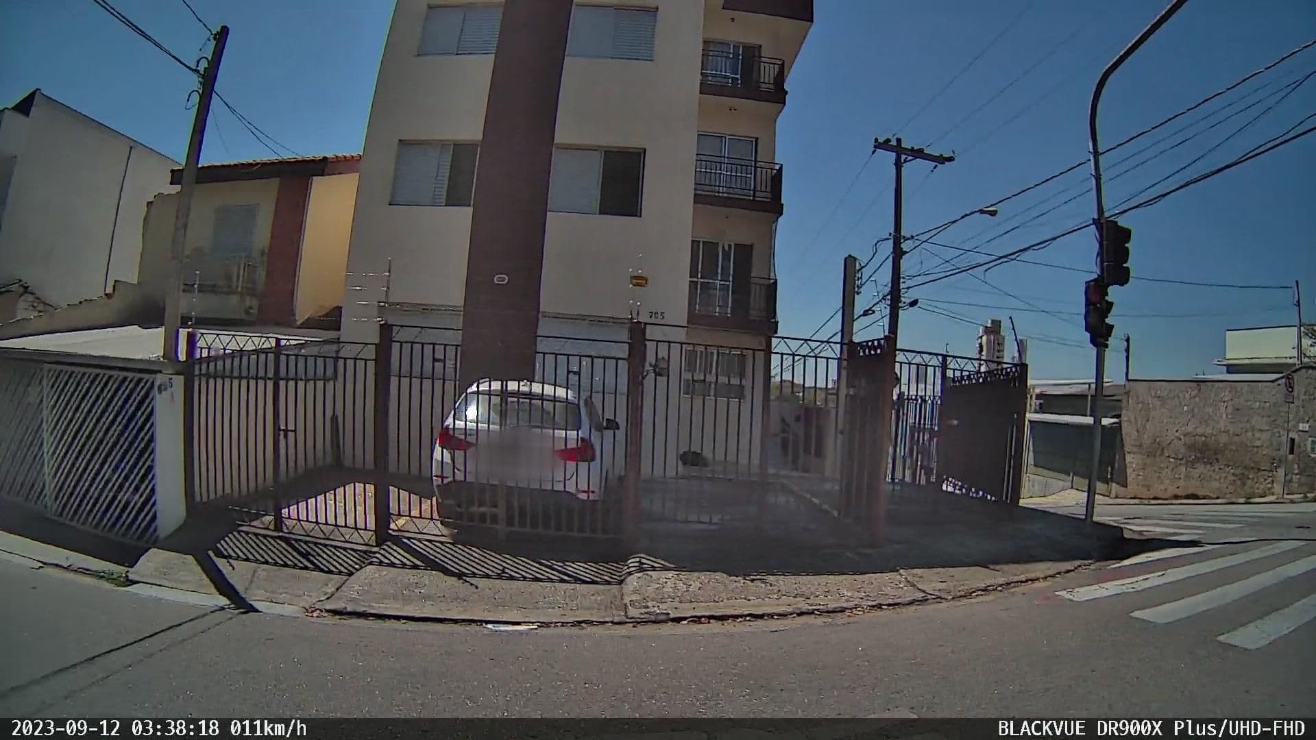 Street view near pousada peretchonson 🍻, Sorocaba — © Kaart_Local (CC BY-SA · Mapillary)