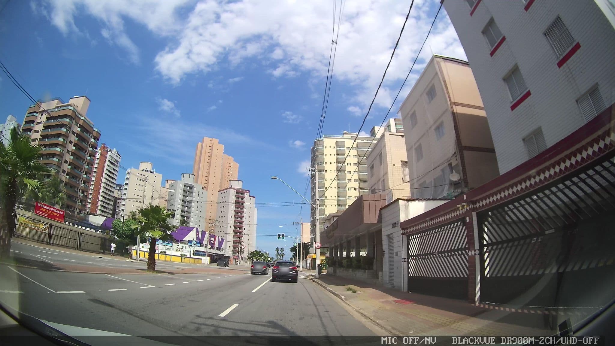 Street view near Colônia de Férias Sindicato dos Comerciários de São Paulo, Praia Grande — © marciosampaio (CC BY-SA · Mapillary)
