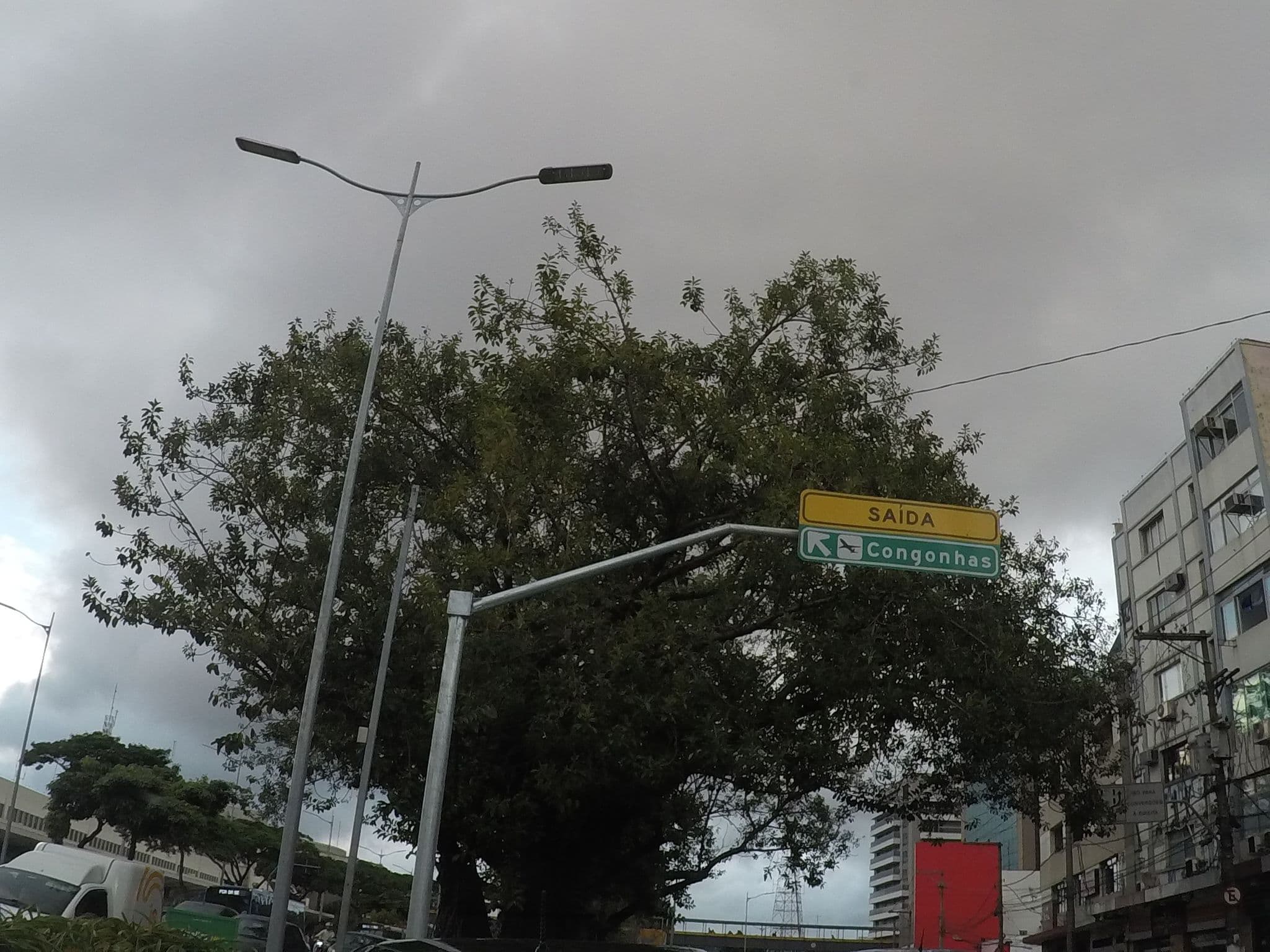 Street view near Hotel Voyage, Campo Belo — © marciosampaio (CC BY-SA · Mapillary)