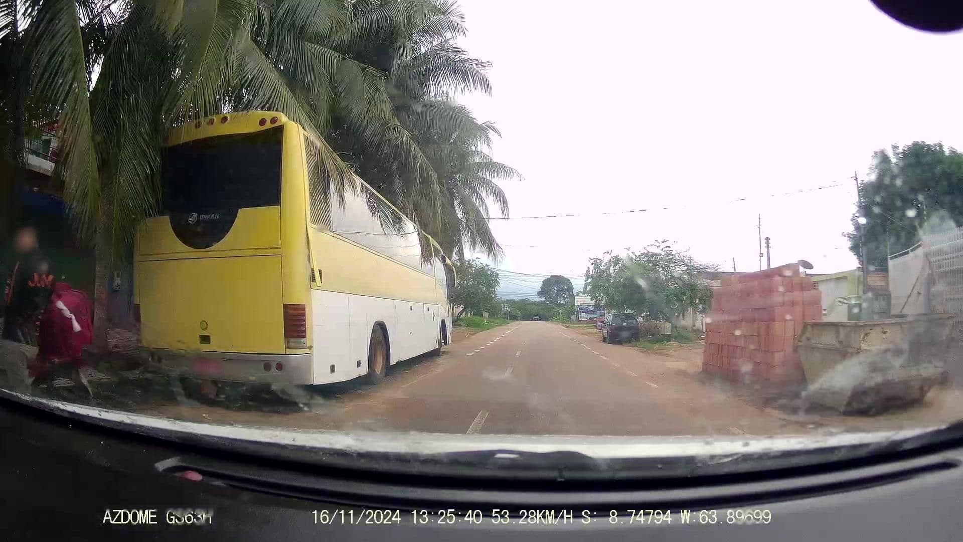 Street view near Hostel Asas da Amazonia, Porto Velho — © jaderbavaresco (CC BY-SA · Mapillary)