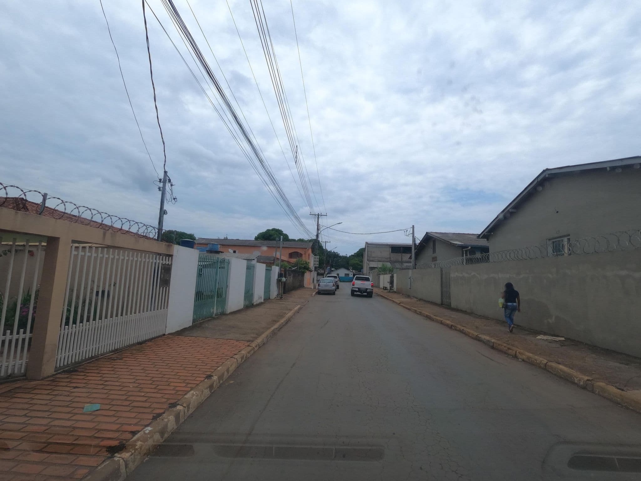 Street view near Hotel Turismo, Chapada dos Guimarães — © MuitoAlemdasFronteiras (CC BY-SA · Mapillary)
