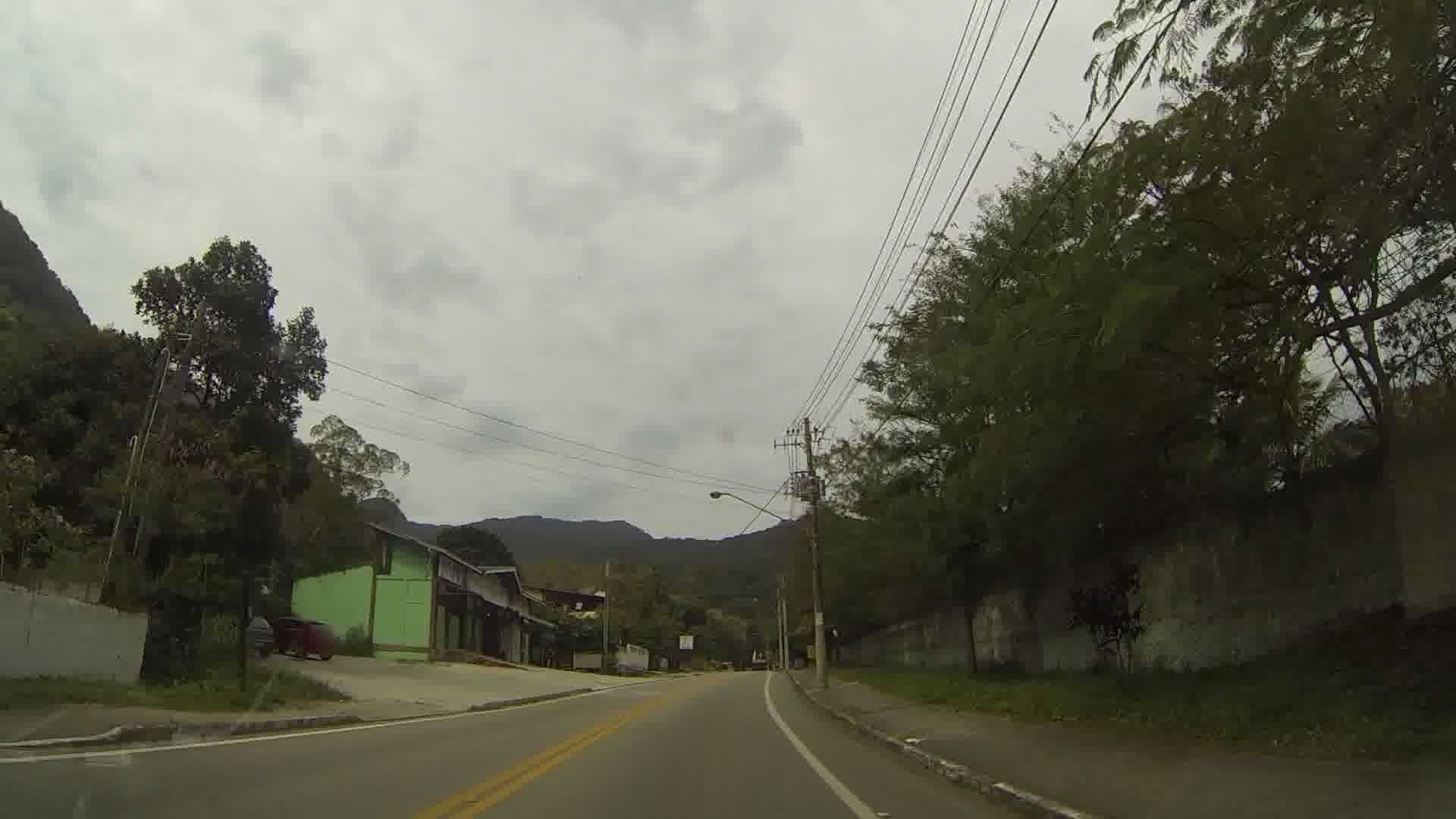 Street view near Pousada Toque Toque, Ilhabela — © gweber (CC BY-SA · Mapillary)