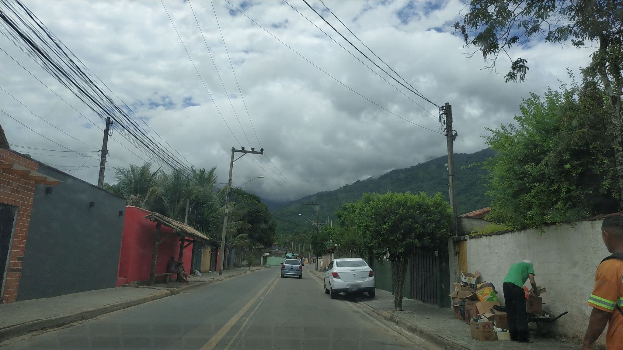 Street view near Recanto Toca das Plantas, Ilhabela — © brunolemos (CC BY-SA · Mapillary)