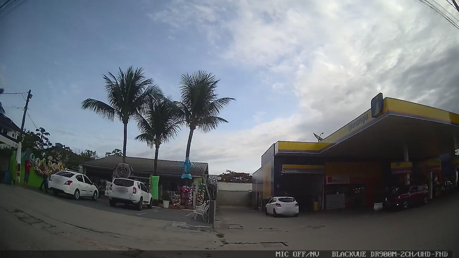 Street view near pousada landinm, Bertioga — © marciosampaio (CC BY-SA · Mapillary)
