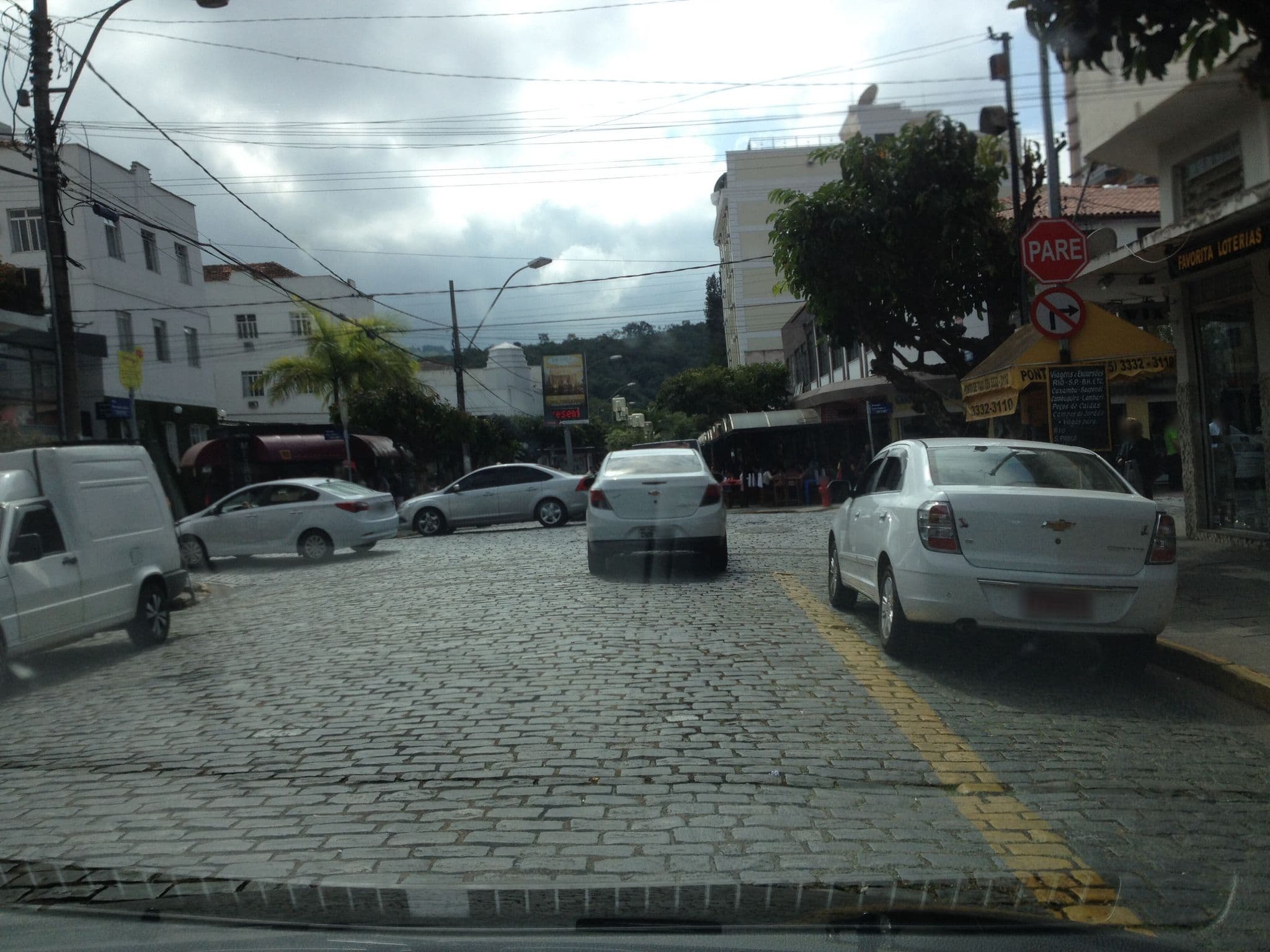 Street view near Hotel Miranda, São Lourenço — © jglacerda (CC BY-SA · Mapillary)