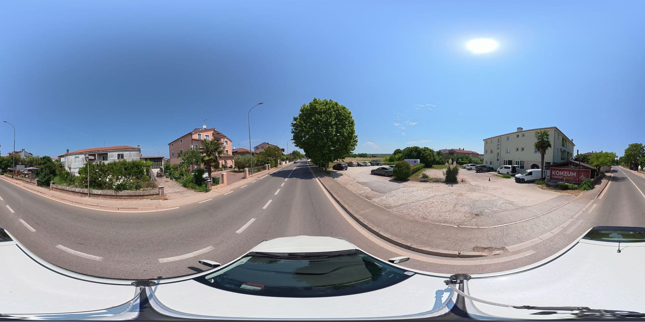 Street view near Bubnic apartman, Umag — © osmplus_org (CC BY-SA · Mapillary)