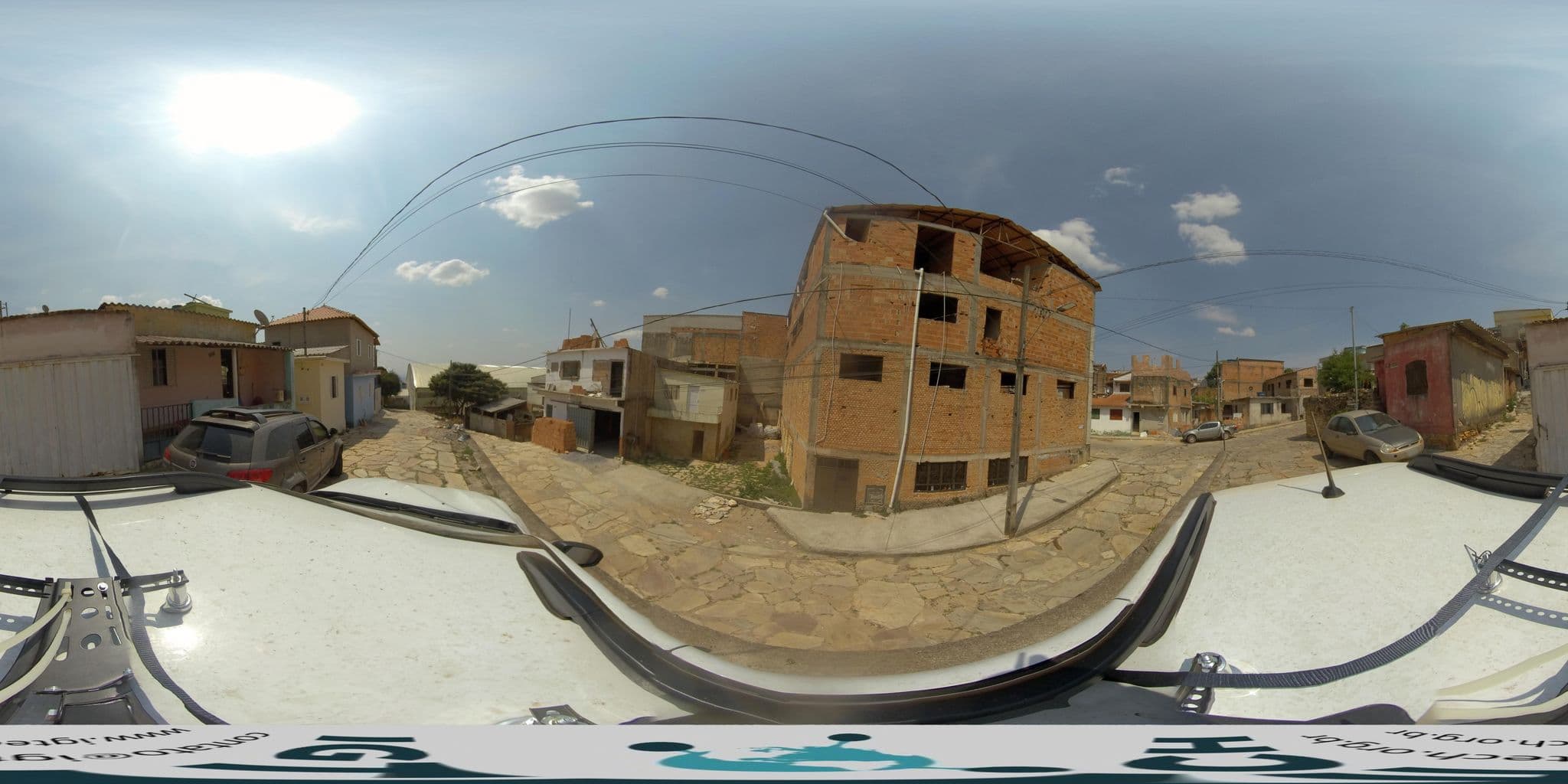 Street view near Hotel dos Sonhos, São Thomé das Letras — © guigandra (CC BY-SA · Mapillary)