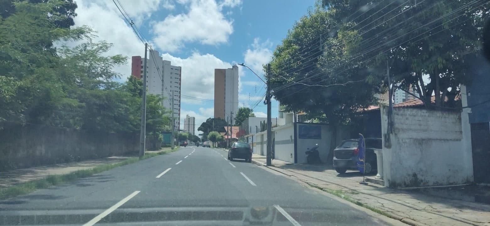 Street view near Sesc Praia, Teresina — © felipedantas (CC BY-SA · Mapillary)