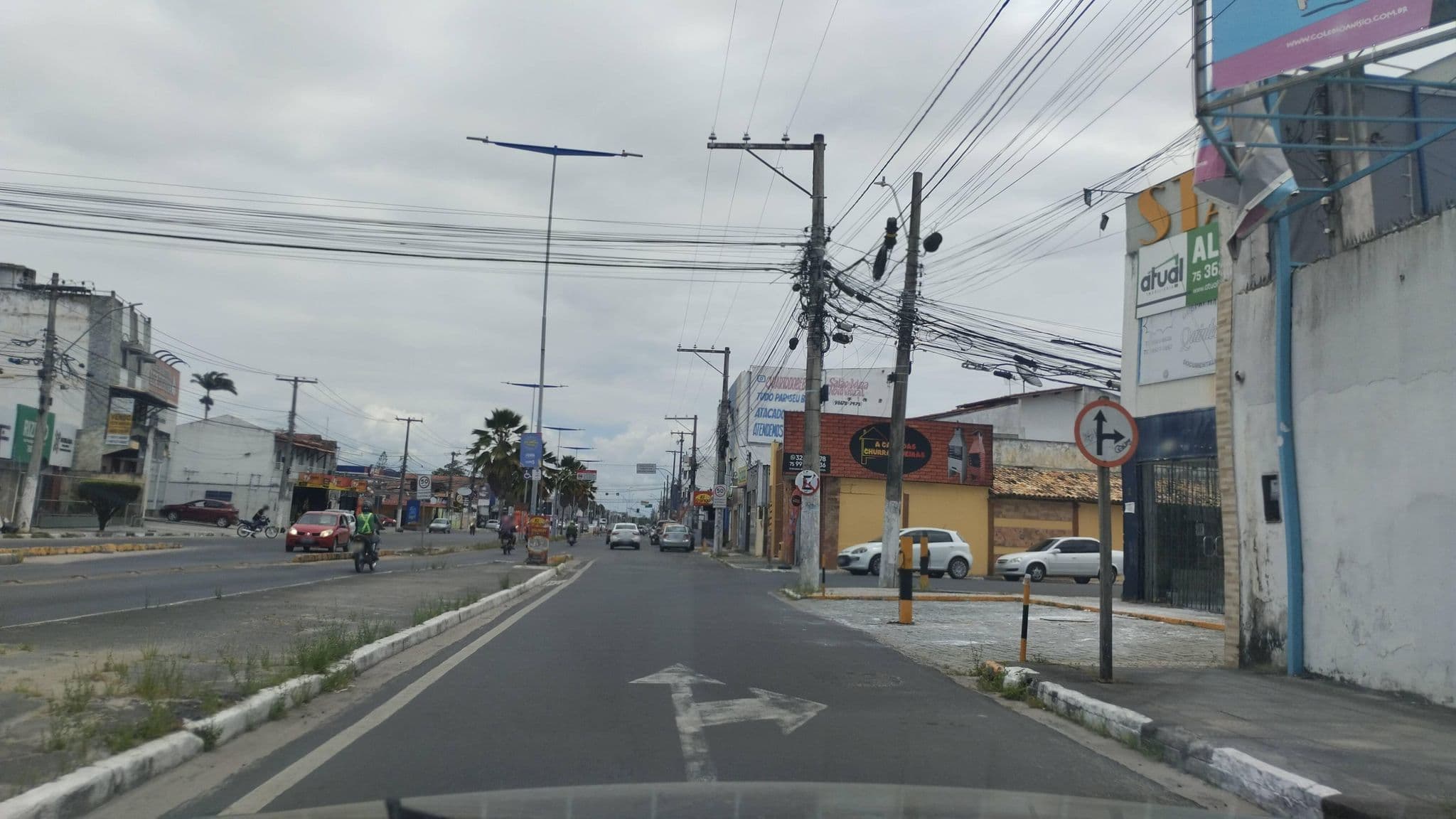Street view near Hotel Quintela, Feira de Santana — © Kaart_Local (CC BY-SA · Mapillary)