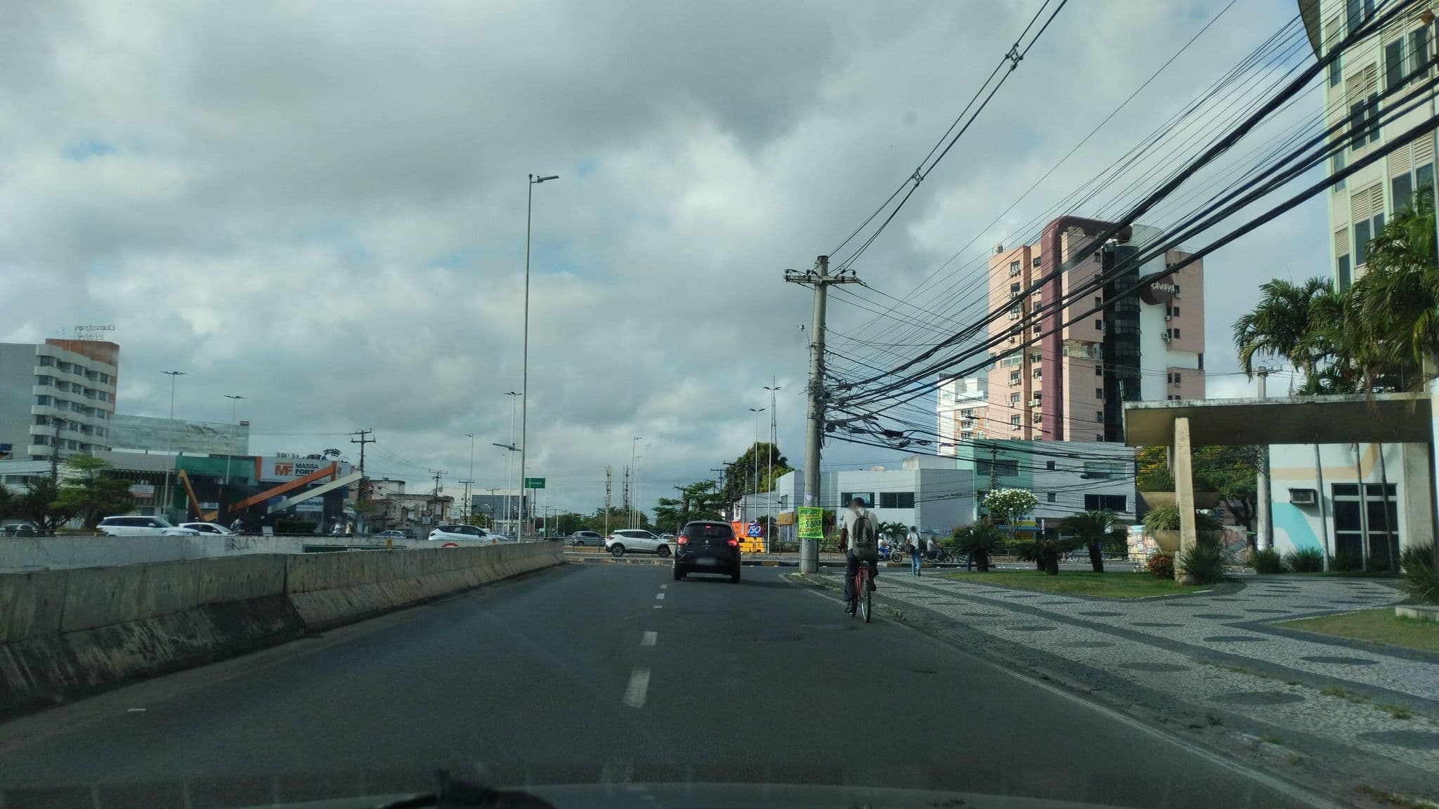 Street view near Palace Hotel, Feira de Santana — © Kaart_Local (CC BY-SA · Mapillary)