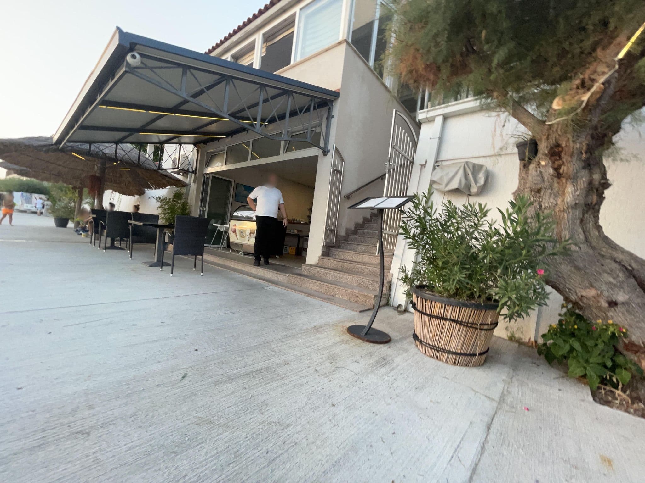 Street view near Villa Mario, Grljevac — © 4004 (CC BY-SA · Mapillary)