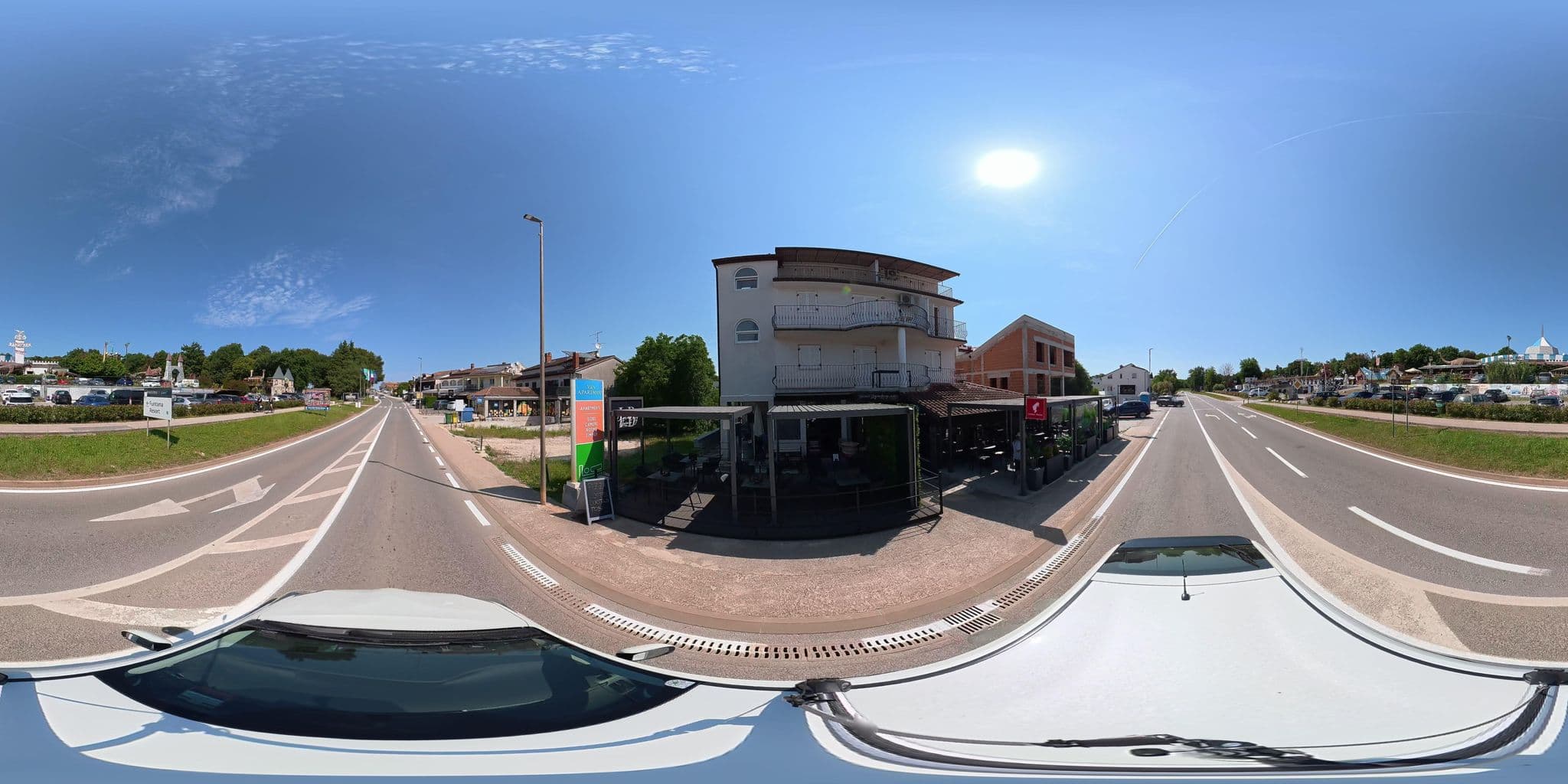 Street view near Wen, Vrsar — © osmplus_org (CC BY-SA · Mapillary)
