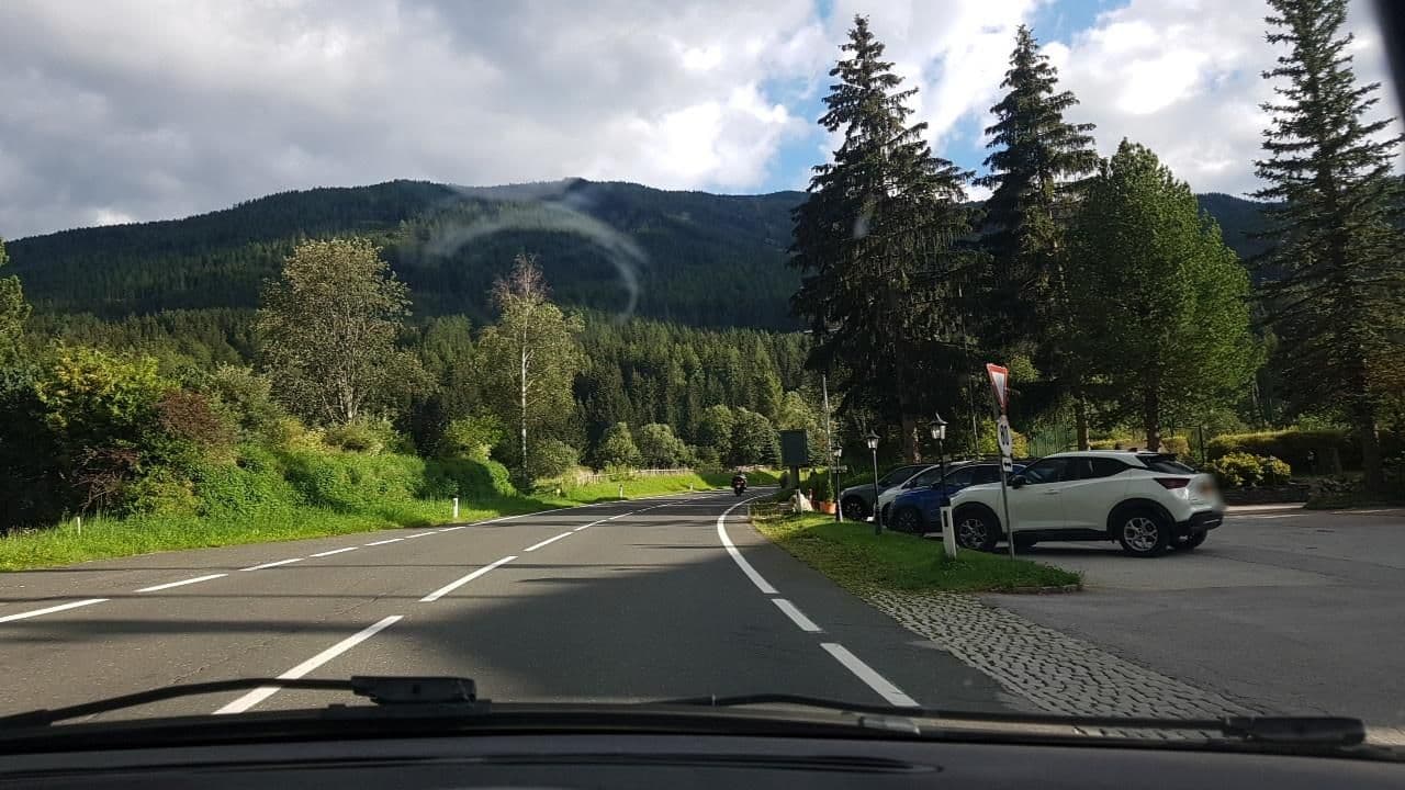 Street view near Stranachwirt, Sankt Michael im Lungau — © mik007 (CC BY-SA · Mapillary)