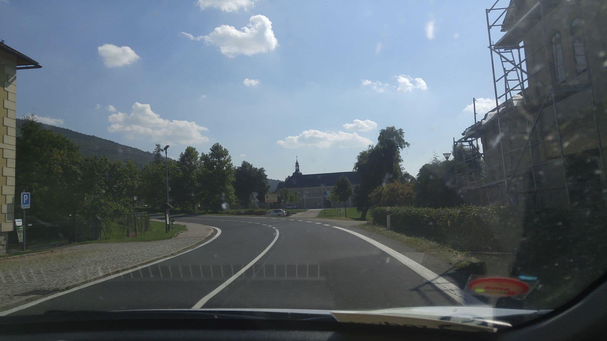 Street view near Apartmán U Zámku, Loučná nad Desnou — © xsuchy (CC BY-SA · Mapillary)