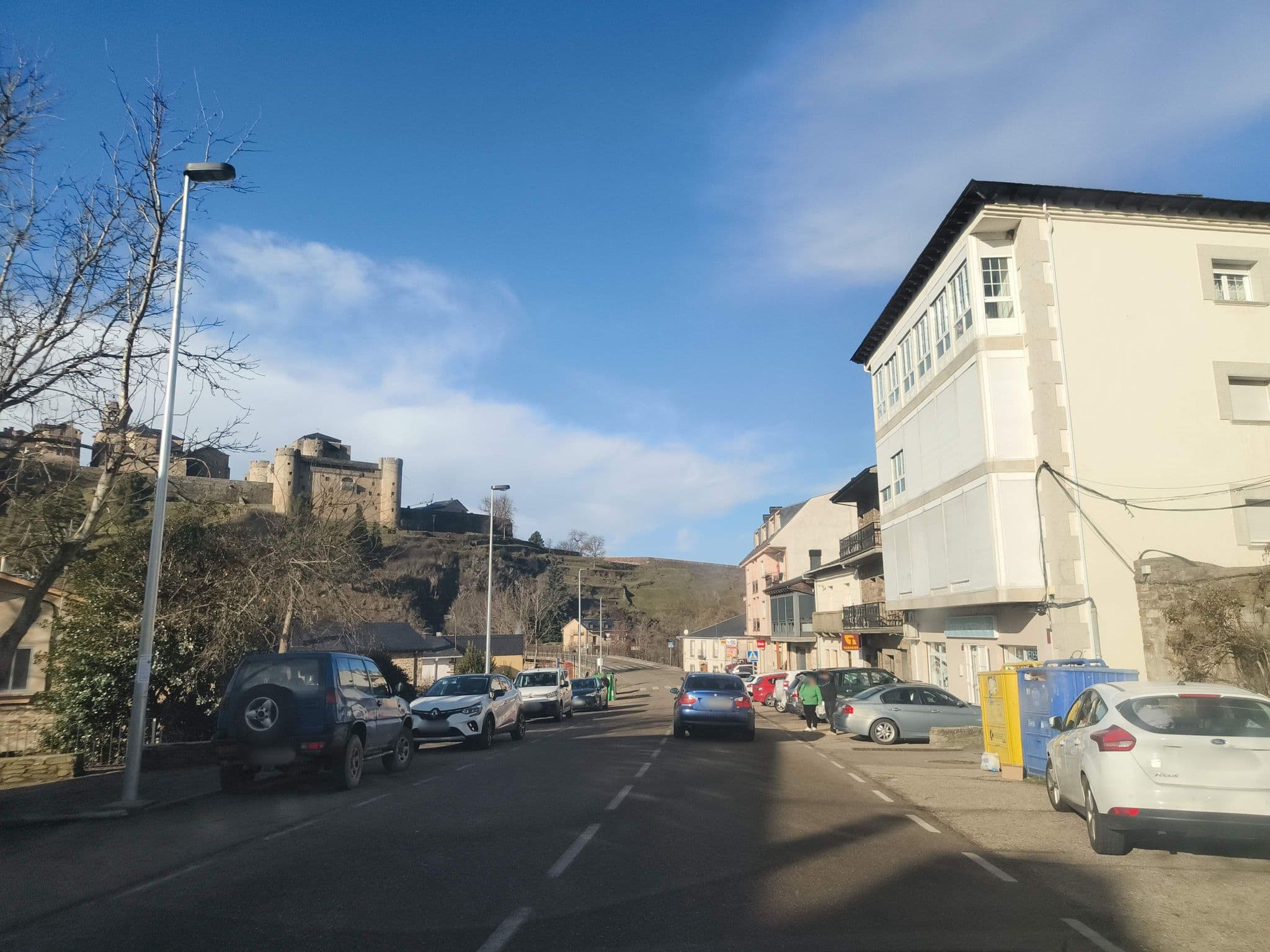 Street view near La Casuca Sanabresa, Puebla de Sanabria — © sanchi (CC BY-SA · Mapillary)