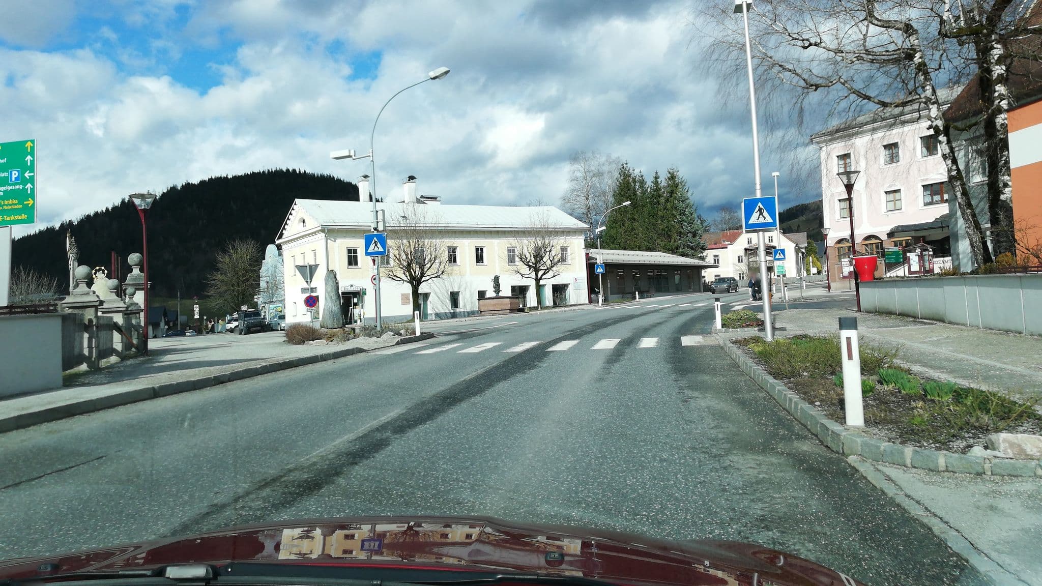 Street view near JUFA Pyhrn-Priel, Spital am Pyhrn — © gzin (CC BY-SA · Mapillary)