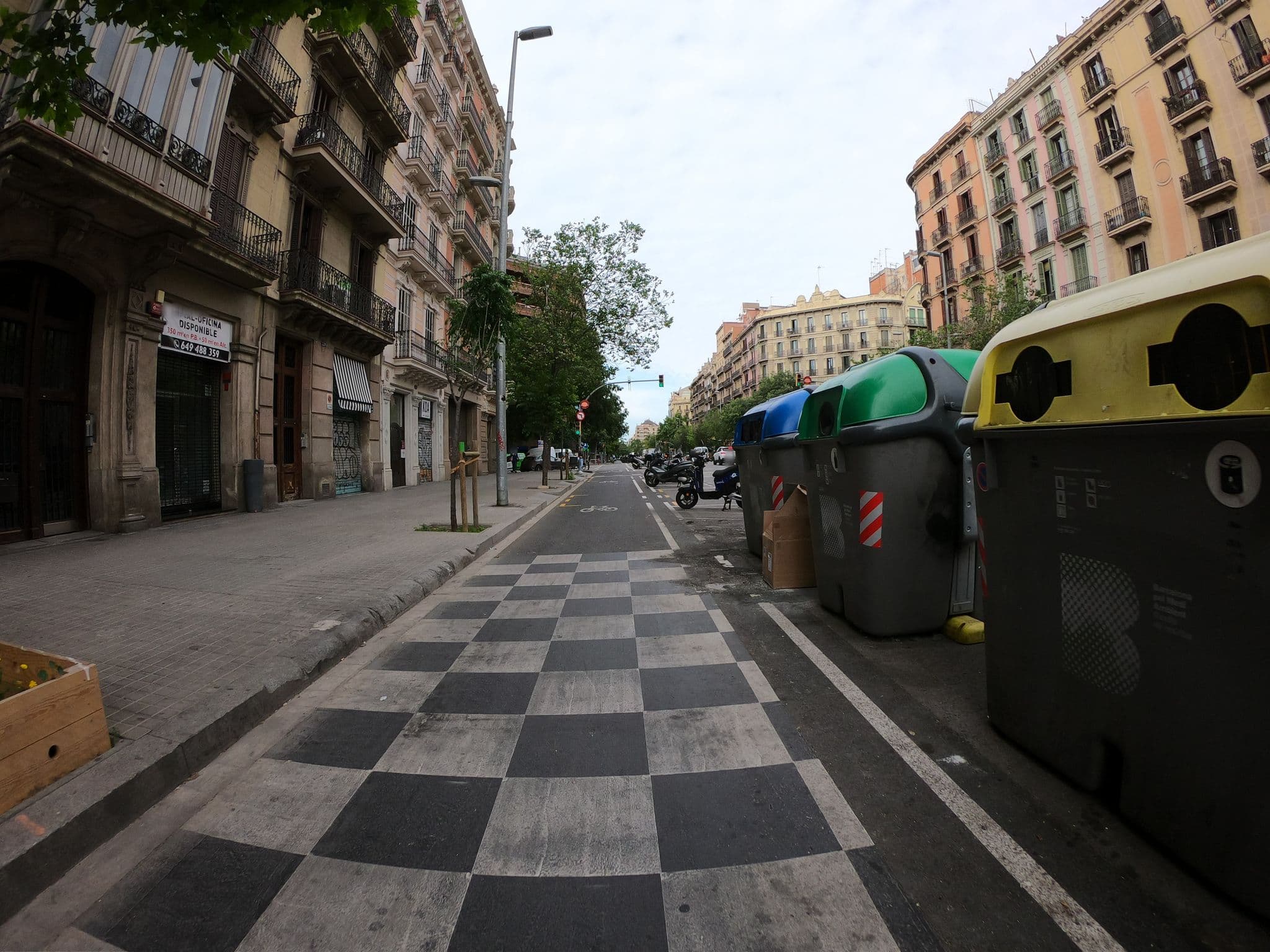Street view near True Design in Heart of Noble BCN, Barcelona — © rubencarbonero (CC BY-SA · Mapillary)