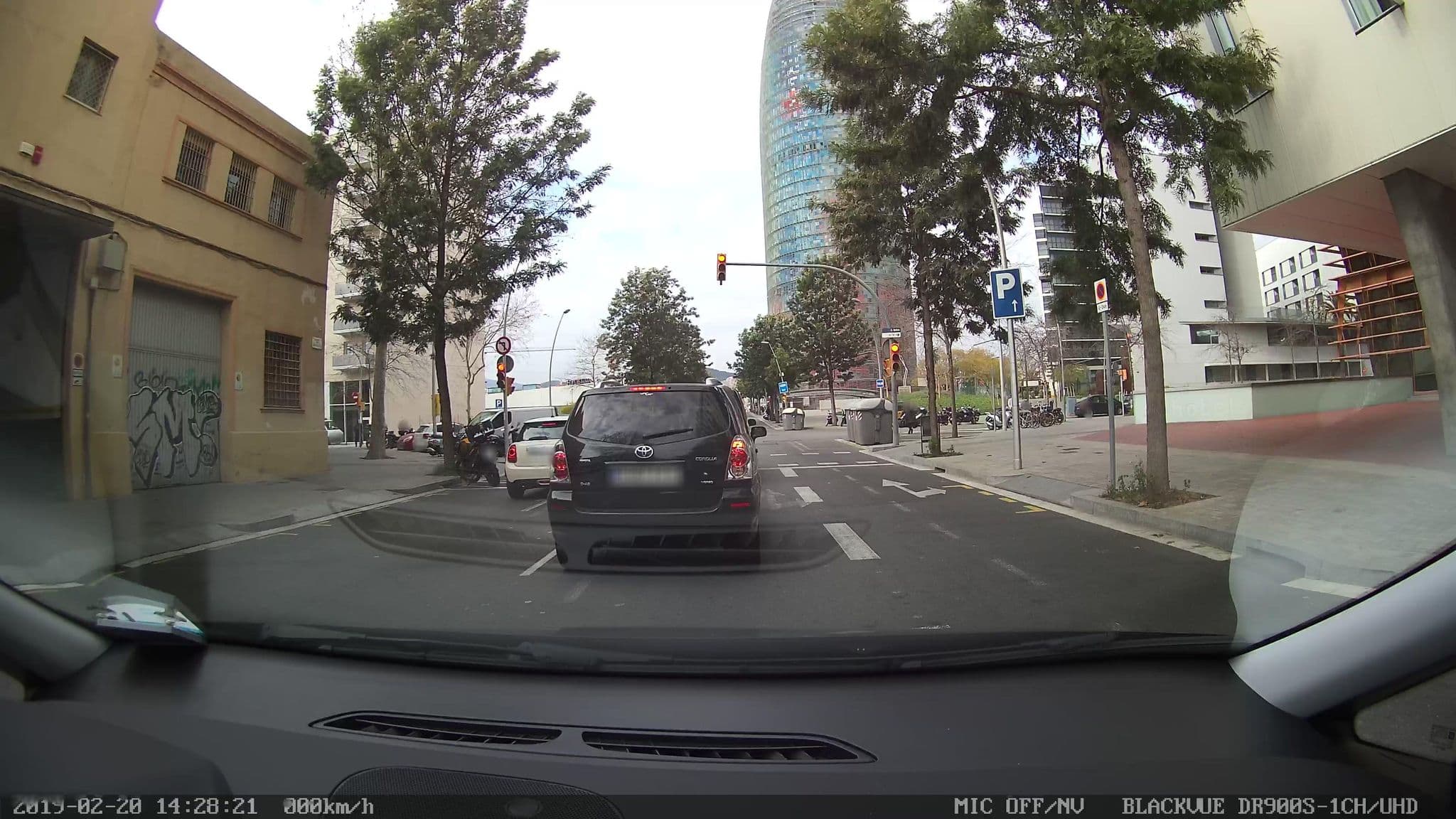 Street view near Hotel SB Glow Rooftop Pool, el Parc i la Llacuna del Poblenou — © josealb (CC BY-SA · Mapillary)