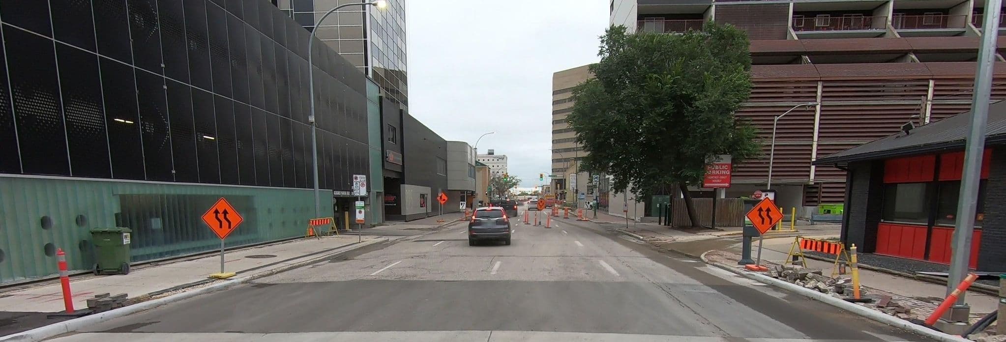 Street view near York the Hotel, Winnipeg — © networklanman (CC BY-SA · Mapillary)
