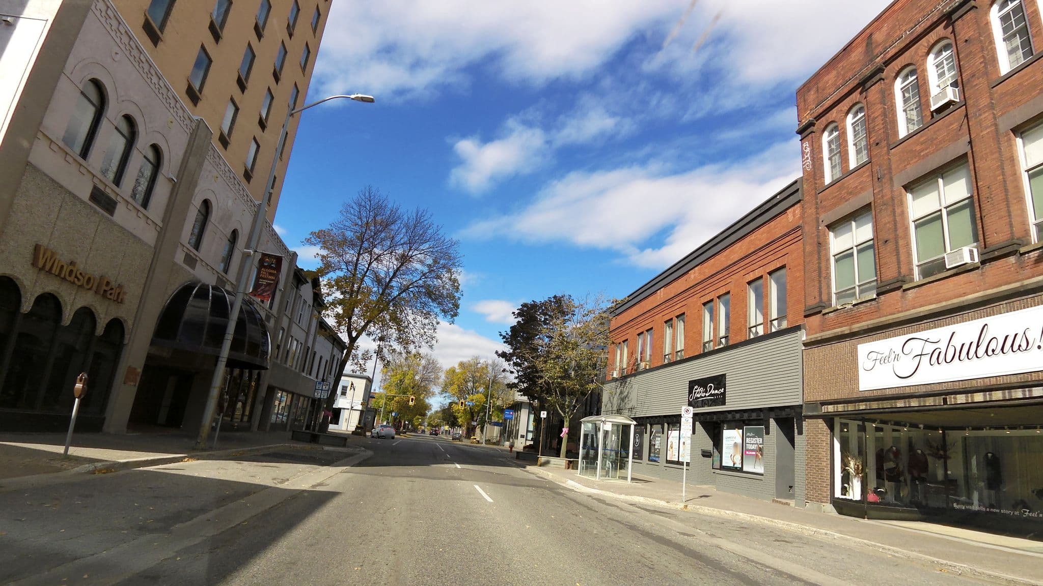 Street view near Windsor Park Hotel, Sault Ste. Marie — © bootprint (CC BY-SA · Mapillary)