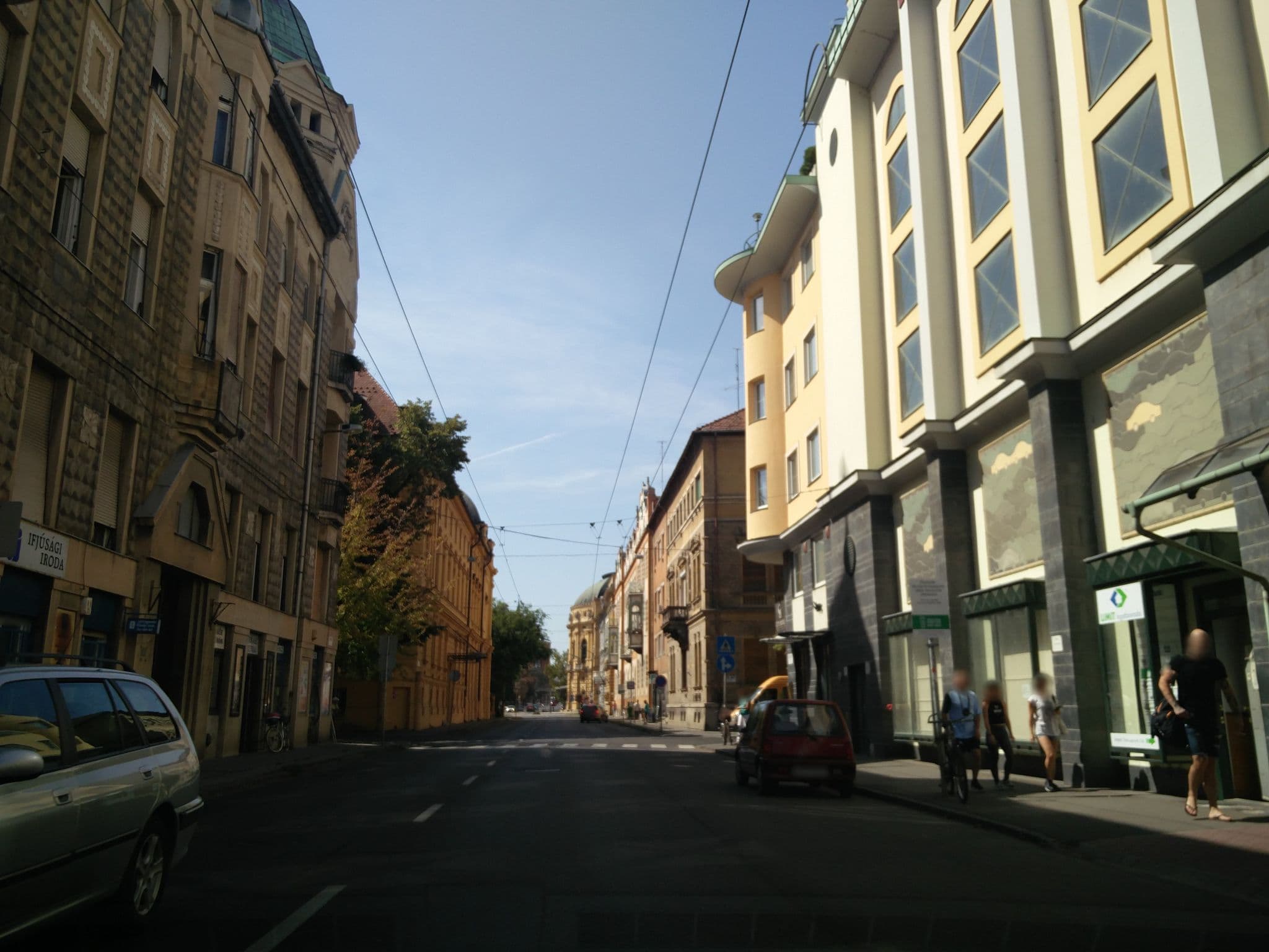 Street view near City Hotel Szeged, Szeged — © kami911 (CC BY-SA · Mapillary)