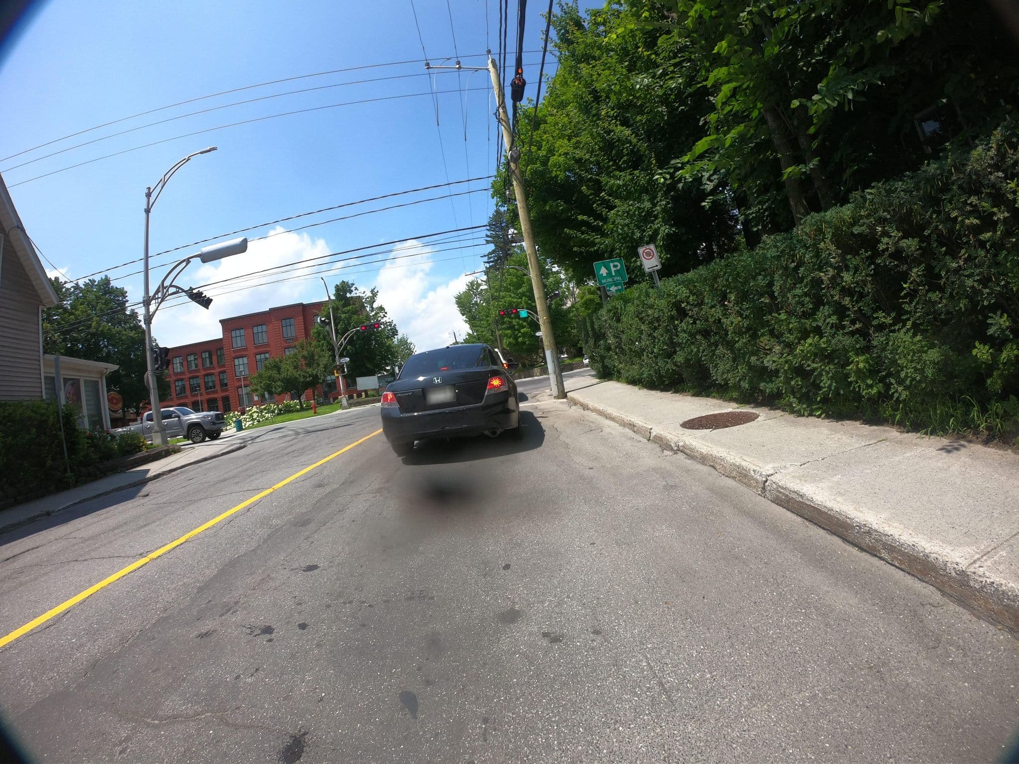 Street view near Gite Touristique la Maison, Magog — © pfbreton (CC BY-SA · Mapillary)