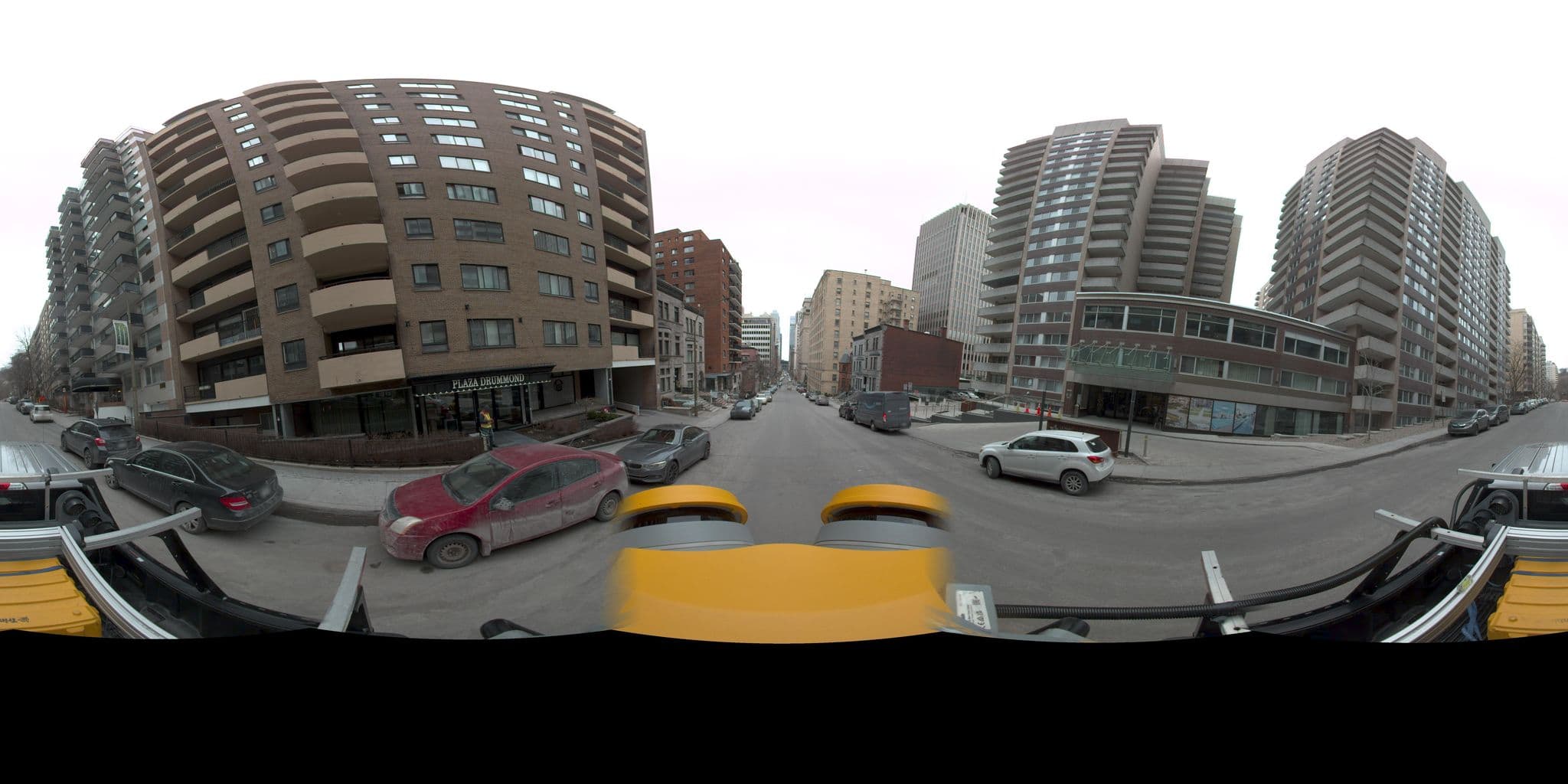 Street view near Hotel Particulier, Ville-Marie — © VdM (CC BY-SA · Mapillary)