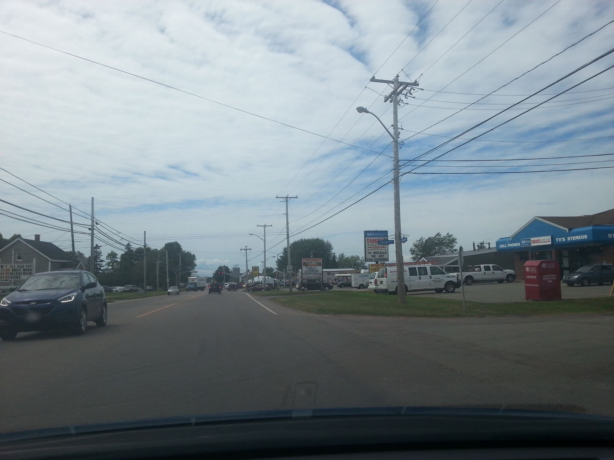 Street view near Inn at St Andrews, Summerside — © thelogicalviolinist (CC BY-SA · Mapillary)